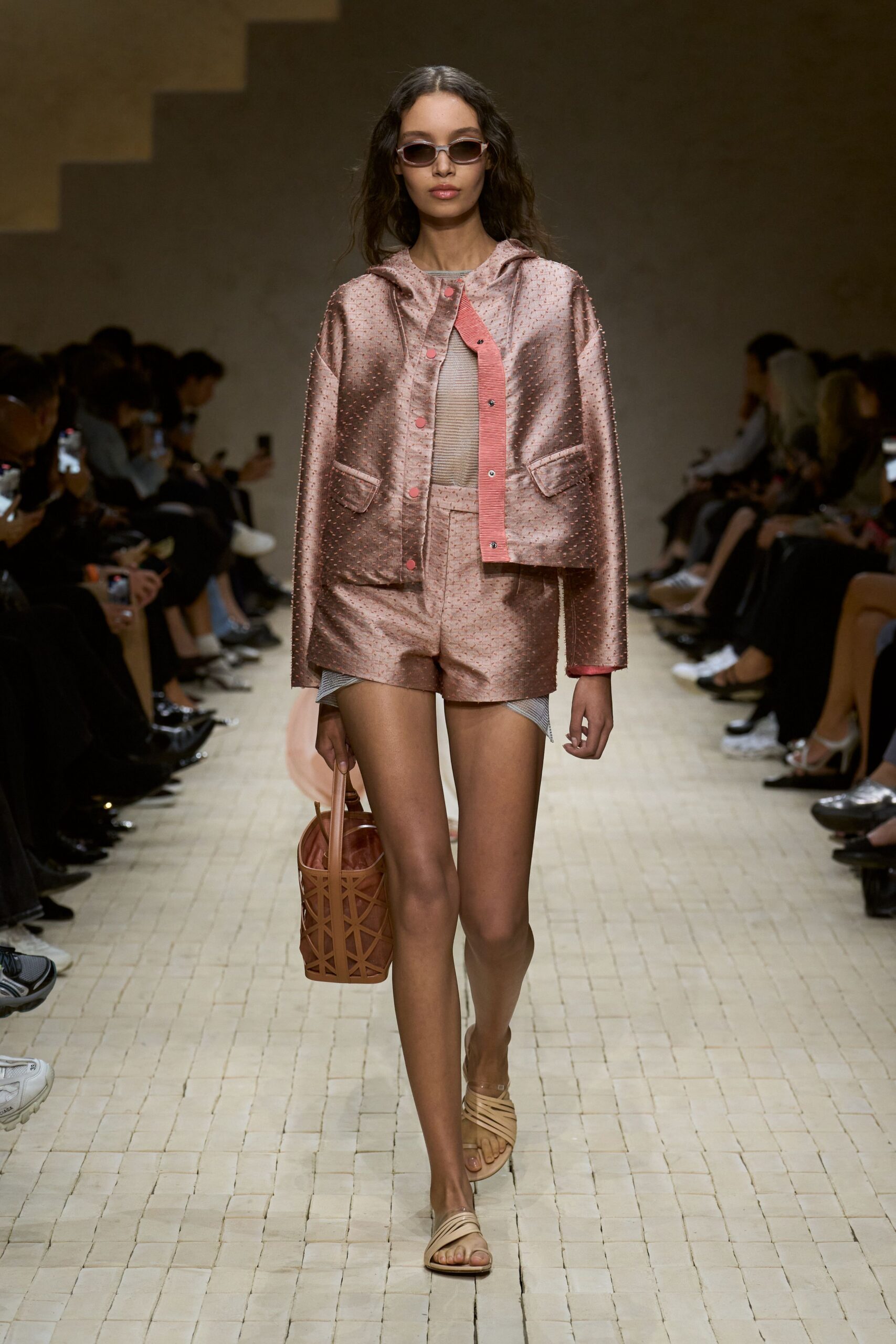pink silk short-sleeve collared fitted buttoned cropped jacket