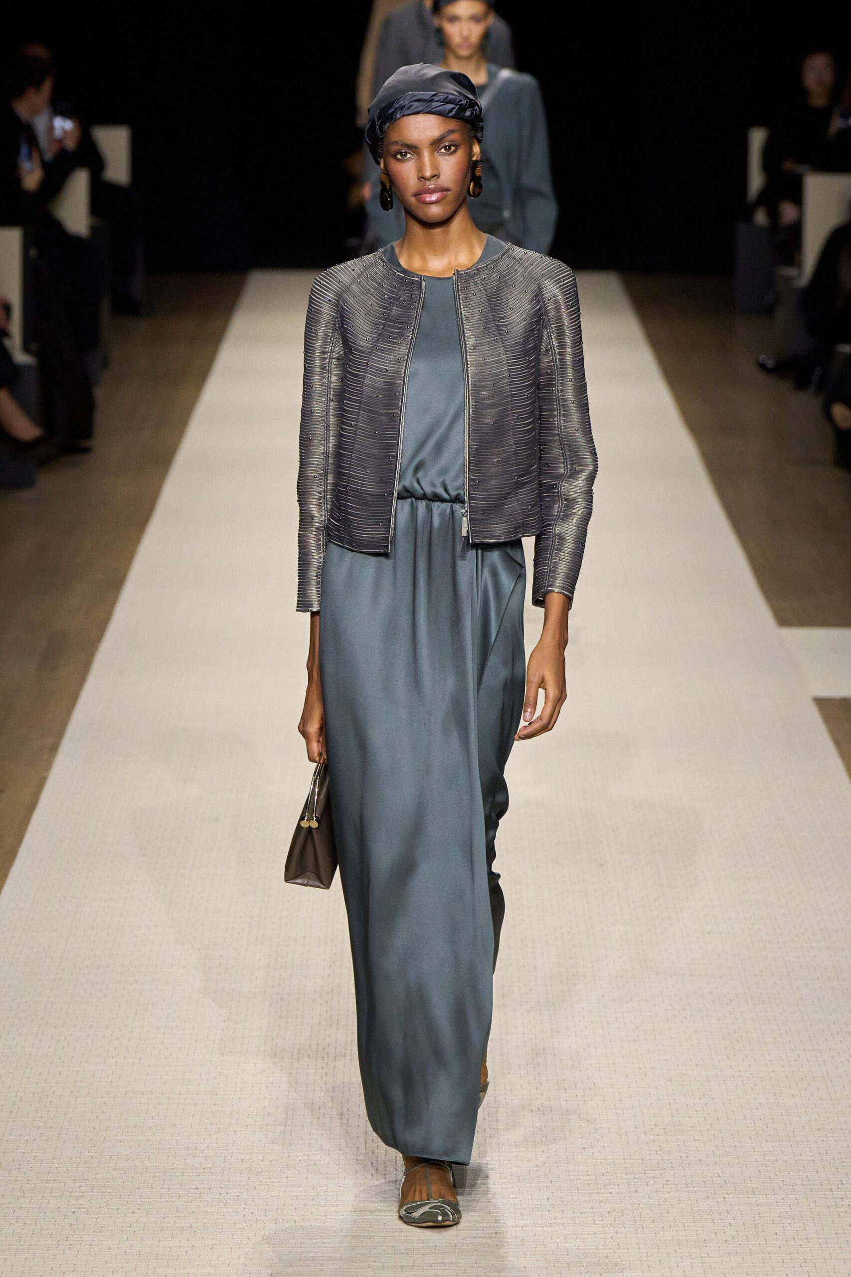 gray silk long-sleeve collared fitted zippered jacket