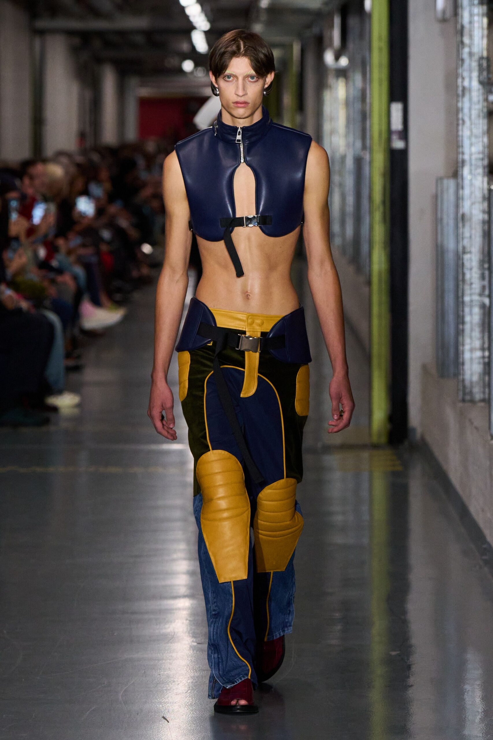 blue leather sleeveless high-neck fitted zippered top
