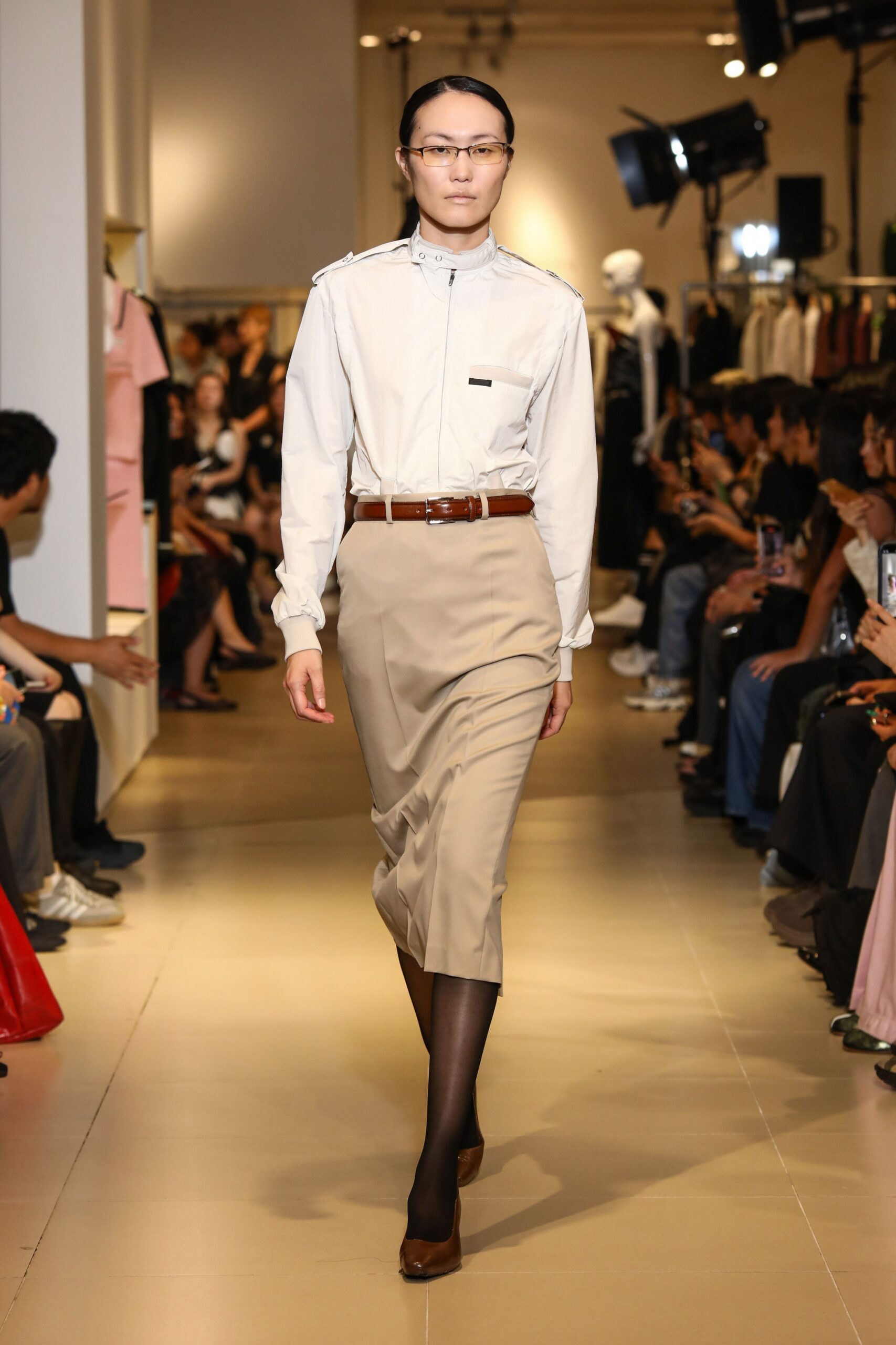 beige cotton slit fitted high-waisted midi skirt