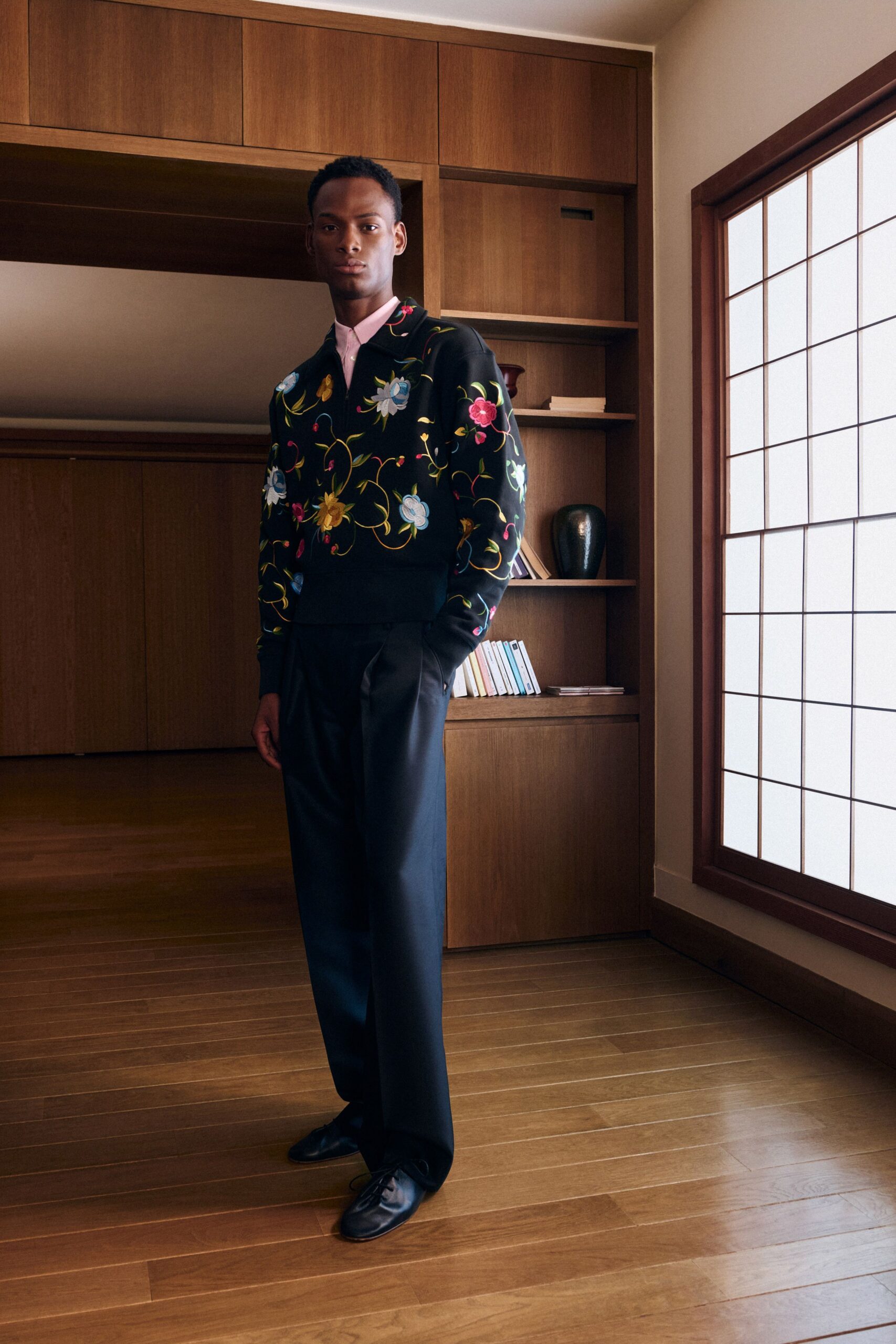black wool long-sleeve v-neck fitted embroidered sweater