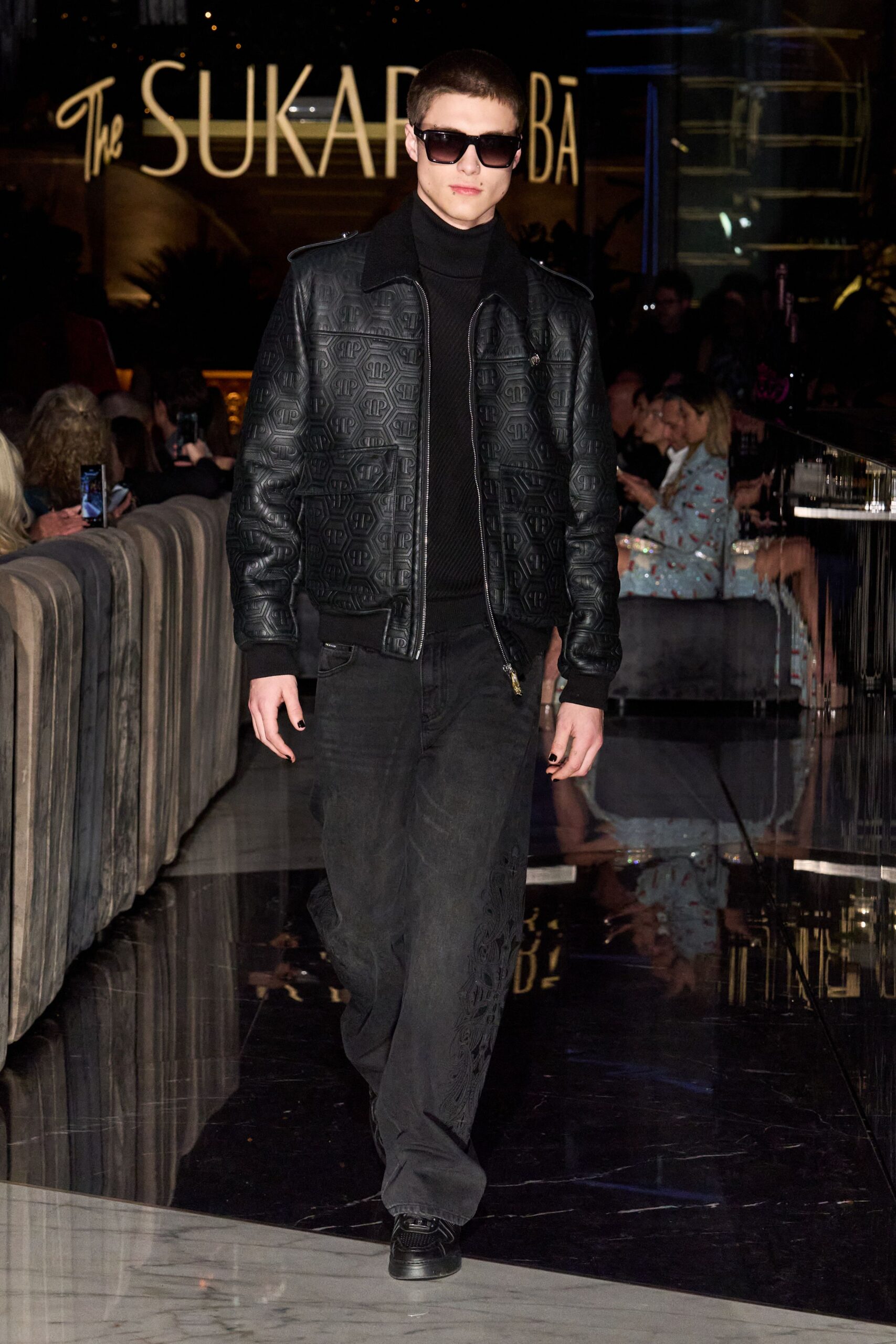 black denim relaxed distressed pants