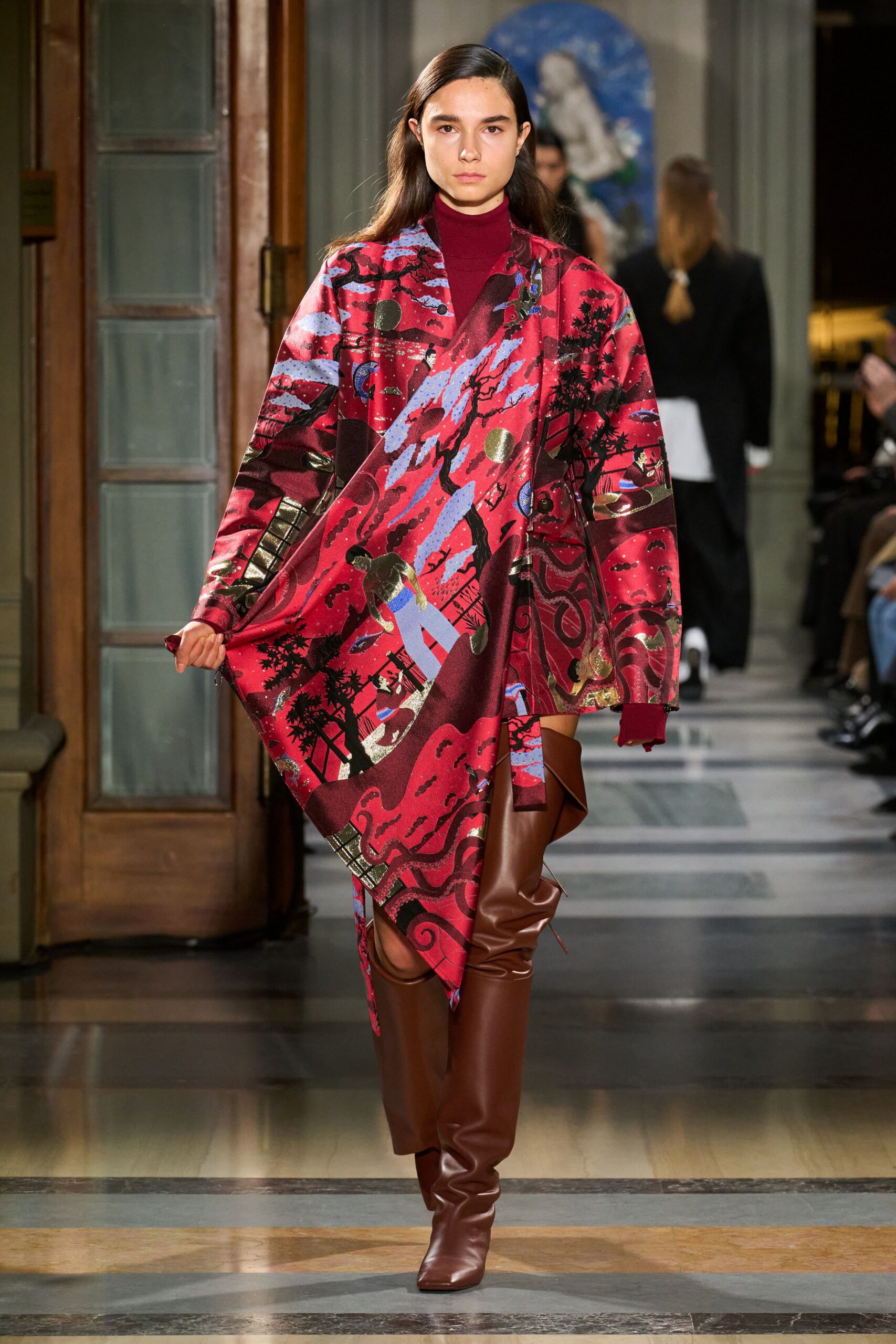 printed wool cape with fitted top