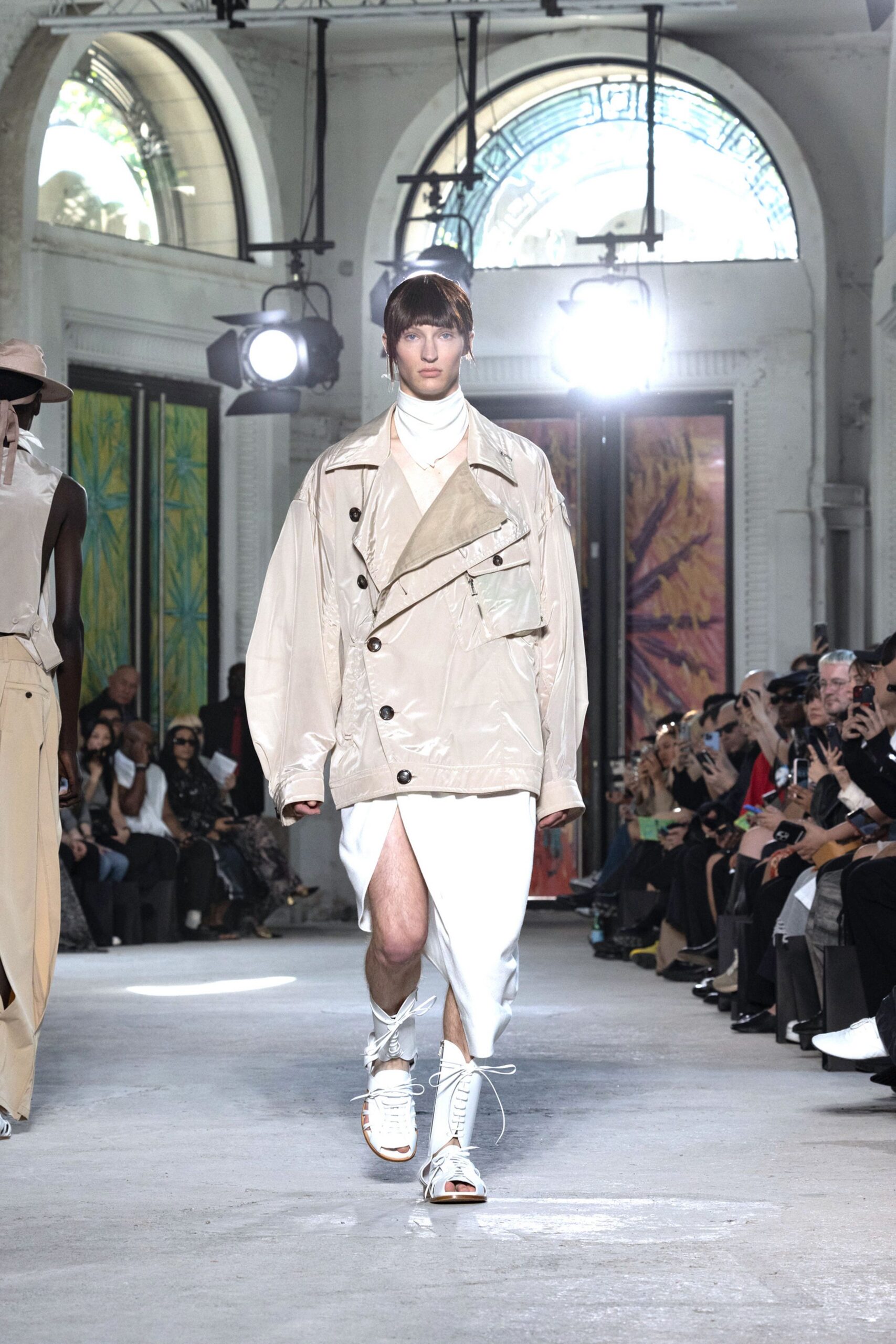 beige cotton long-sleeve collared oversized buttoned jacket