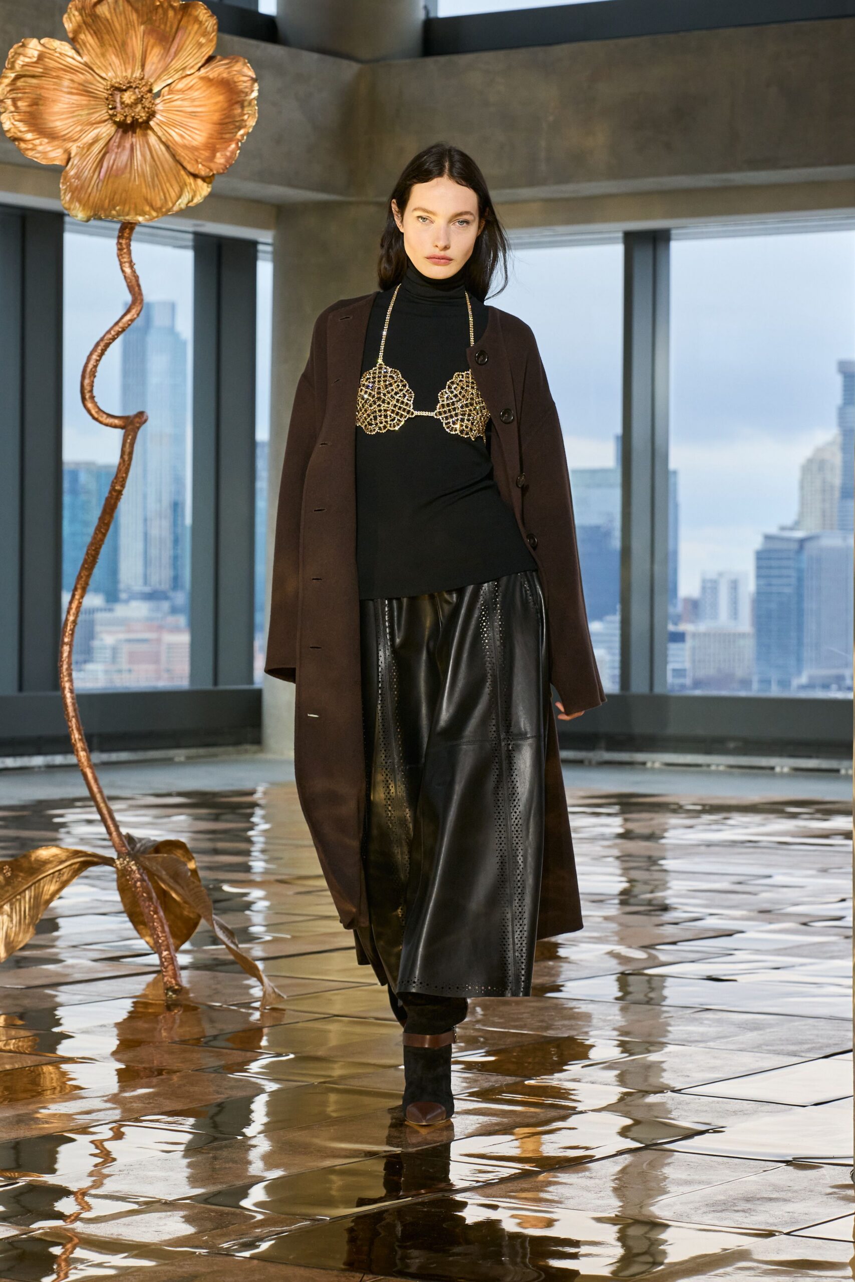 brown wool long-sleeve collared relaxed coat