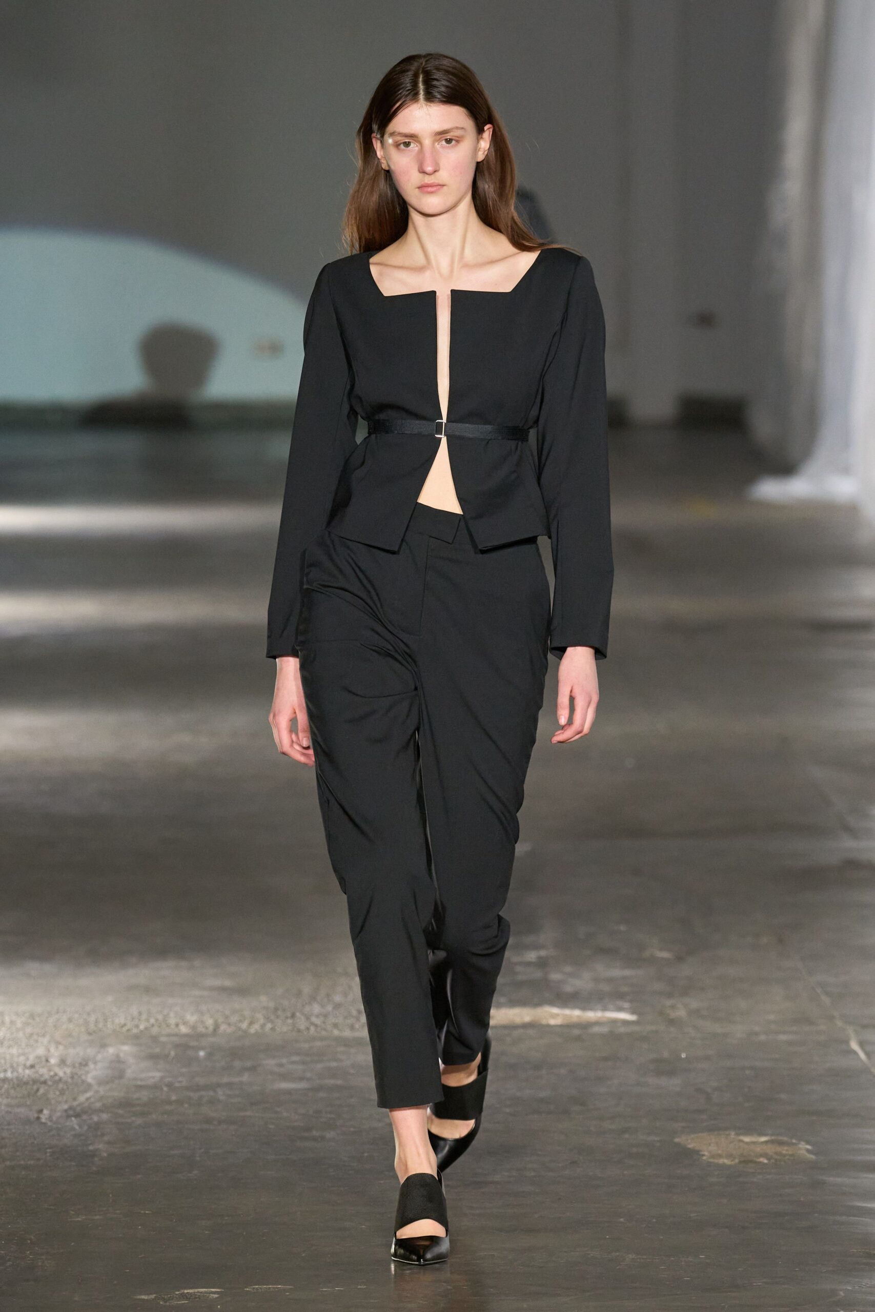 black fitted blazer and pants