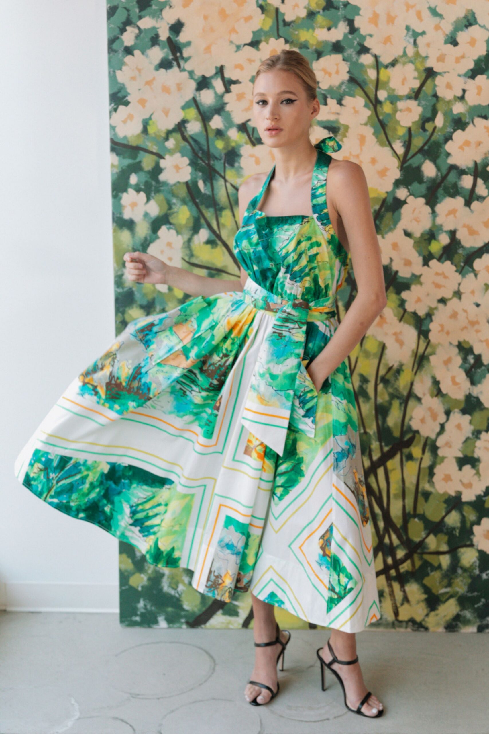 green cotton sleeveless square-neck fitted pleated printed dress