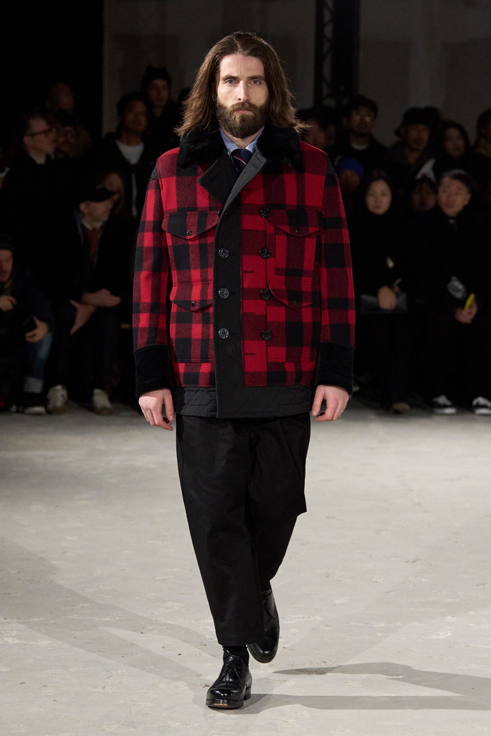 red wool long-sleeve collared fitted checked jacket