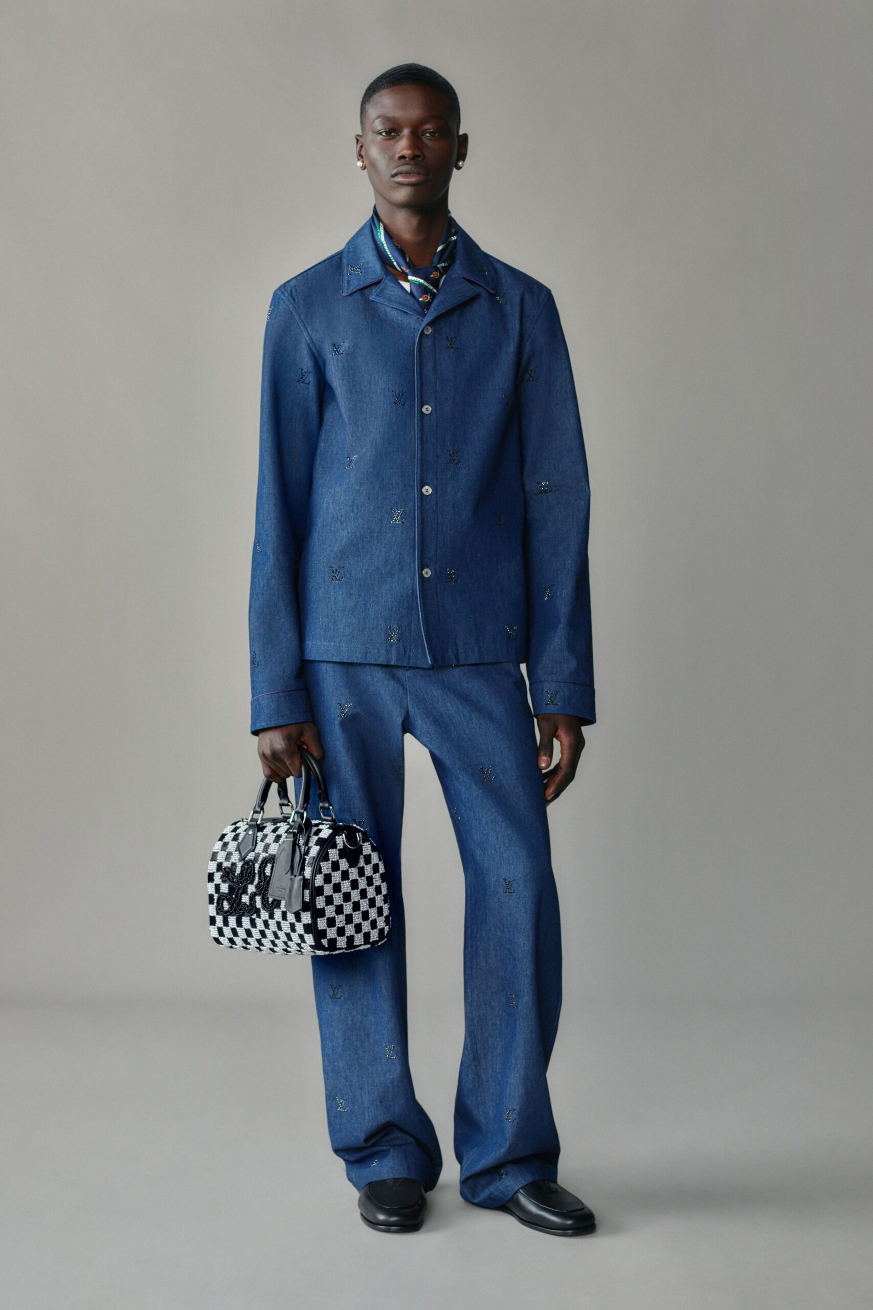 blue denim long-sleeve collared relaxed buttoned embroidered jacket