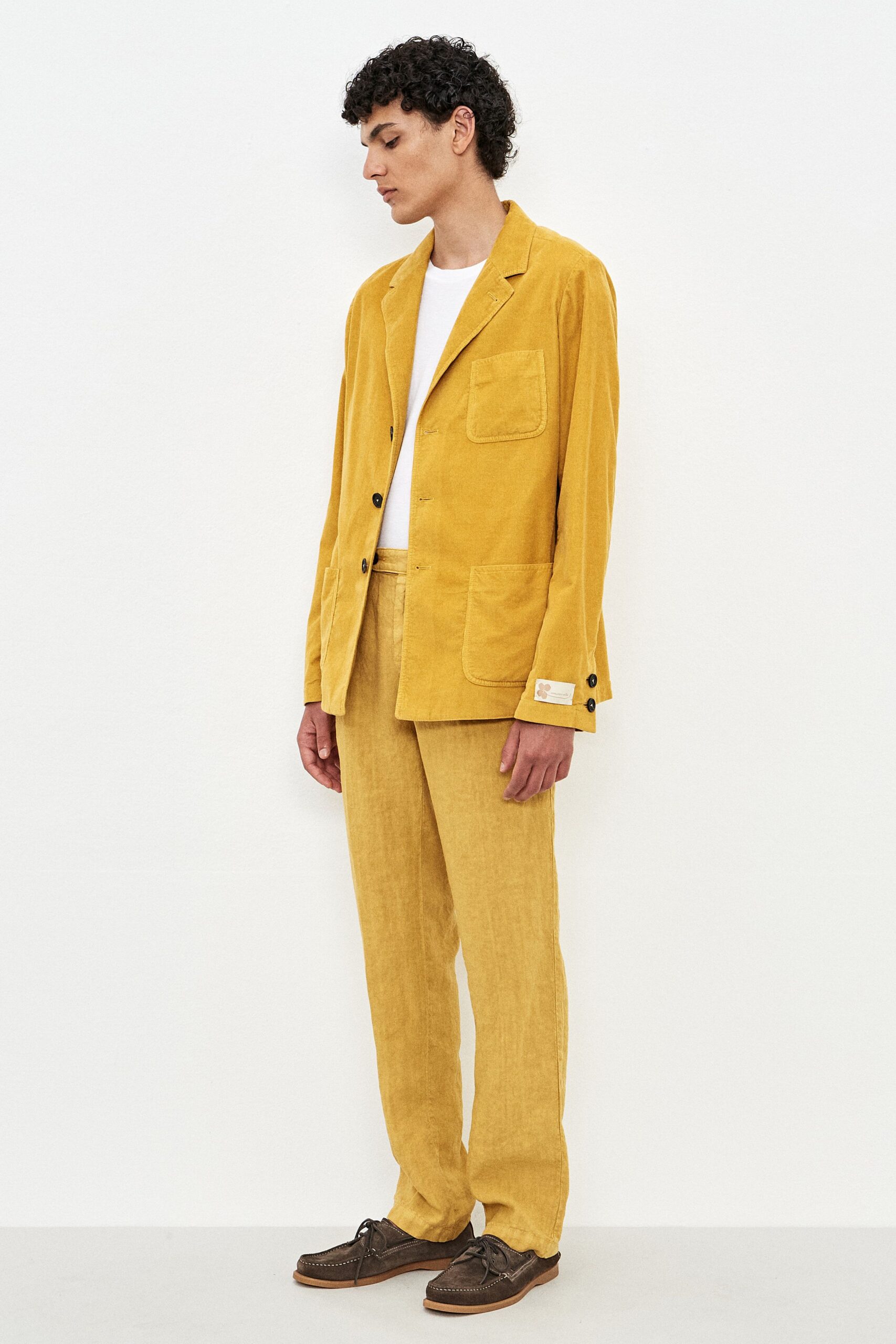 yellow cotton long-sleeve collared relaxed buttoned pockets blazer
