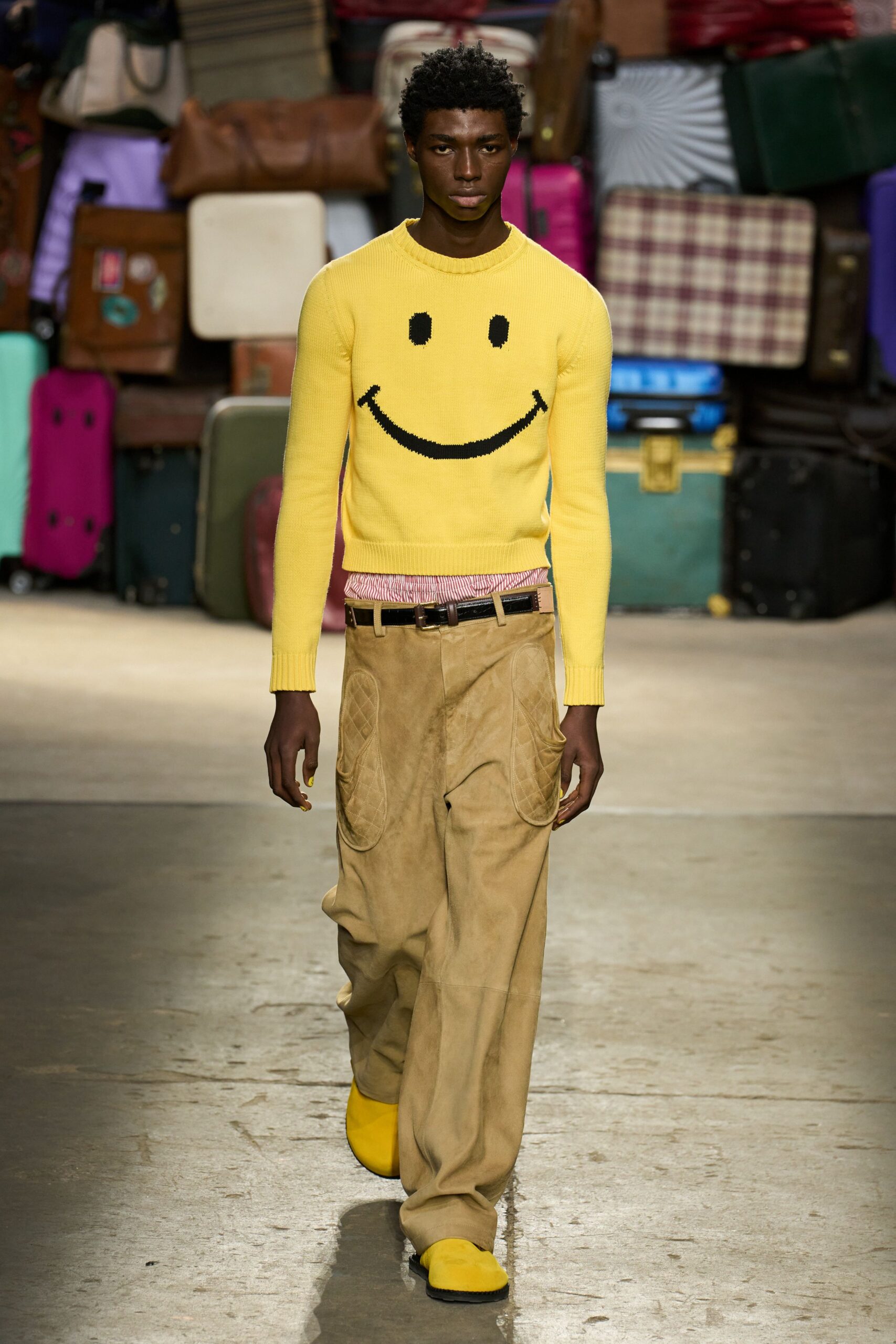 yellow cotton long-sleeve collared fitted printed sweater