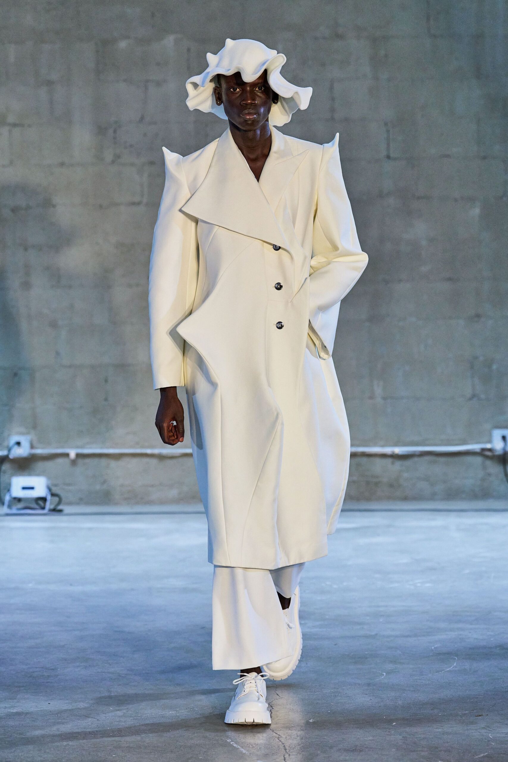 white cotton long-sleeve collared structured layered midi coat