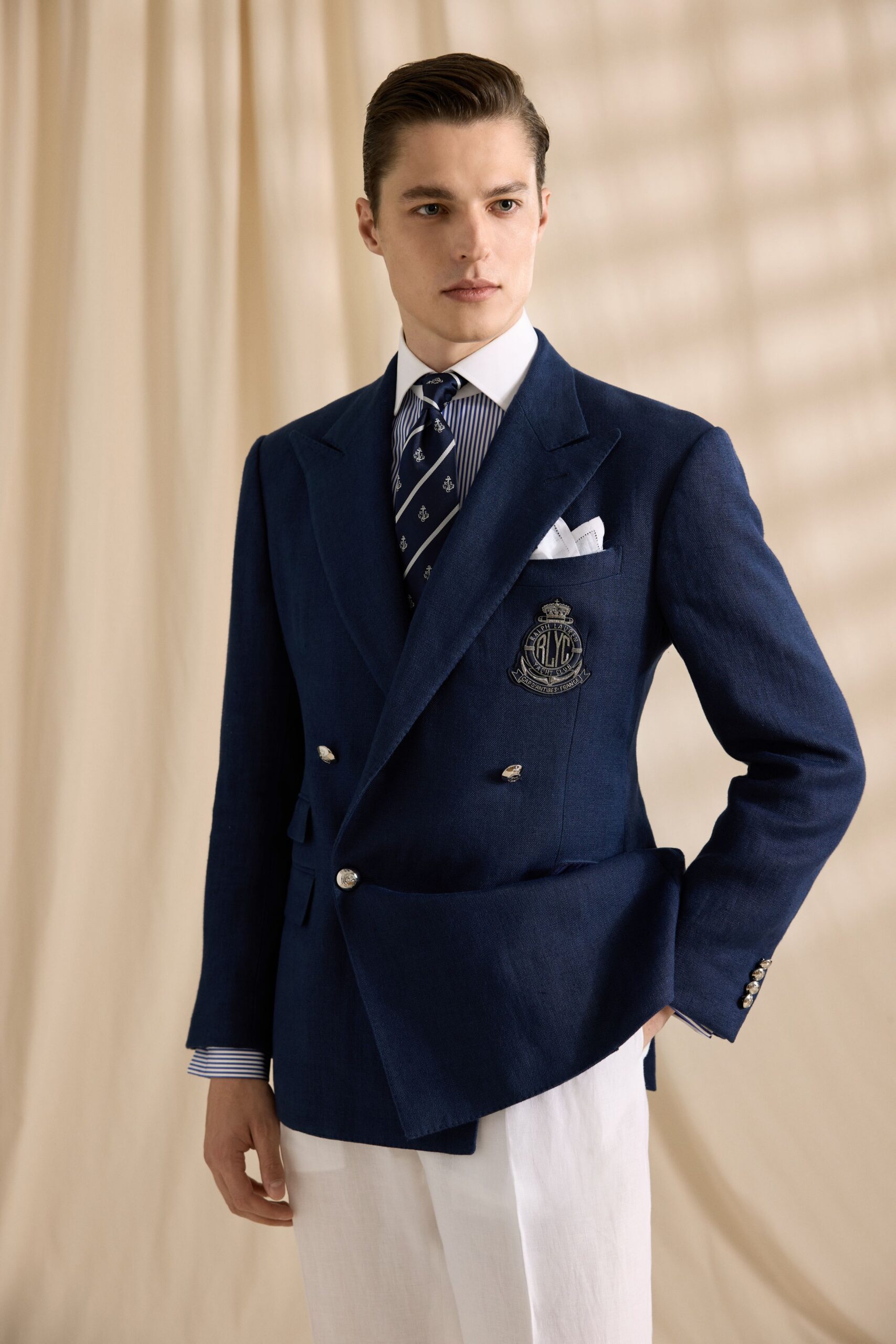 blue cotton long-sleeve collared tailored buttoned blazer