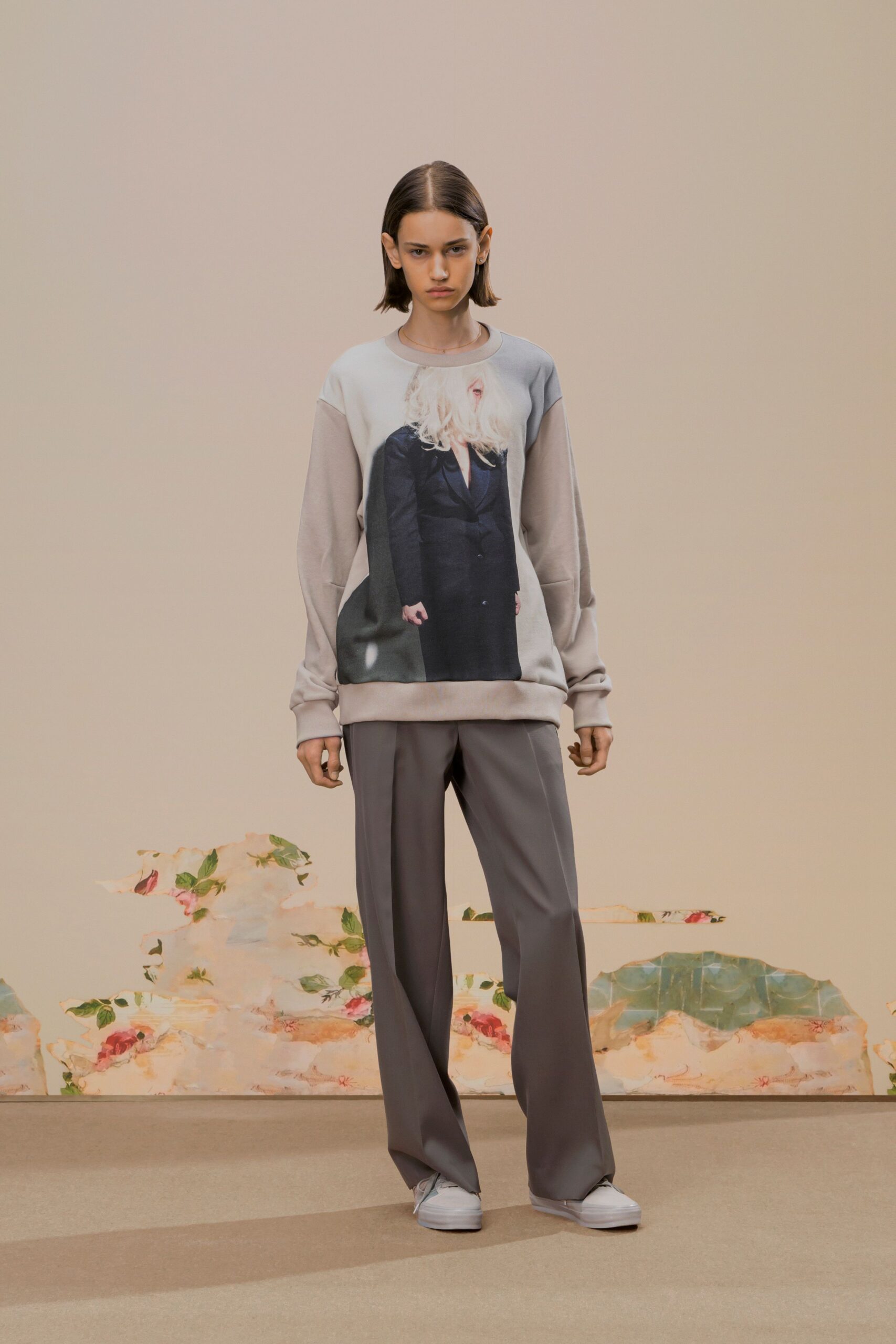 gray printed sweater with gray pants