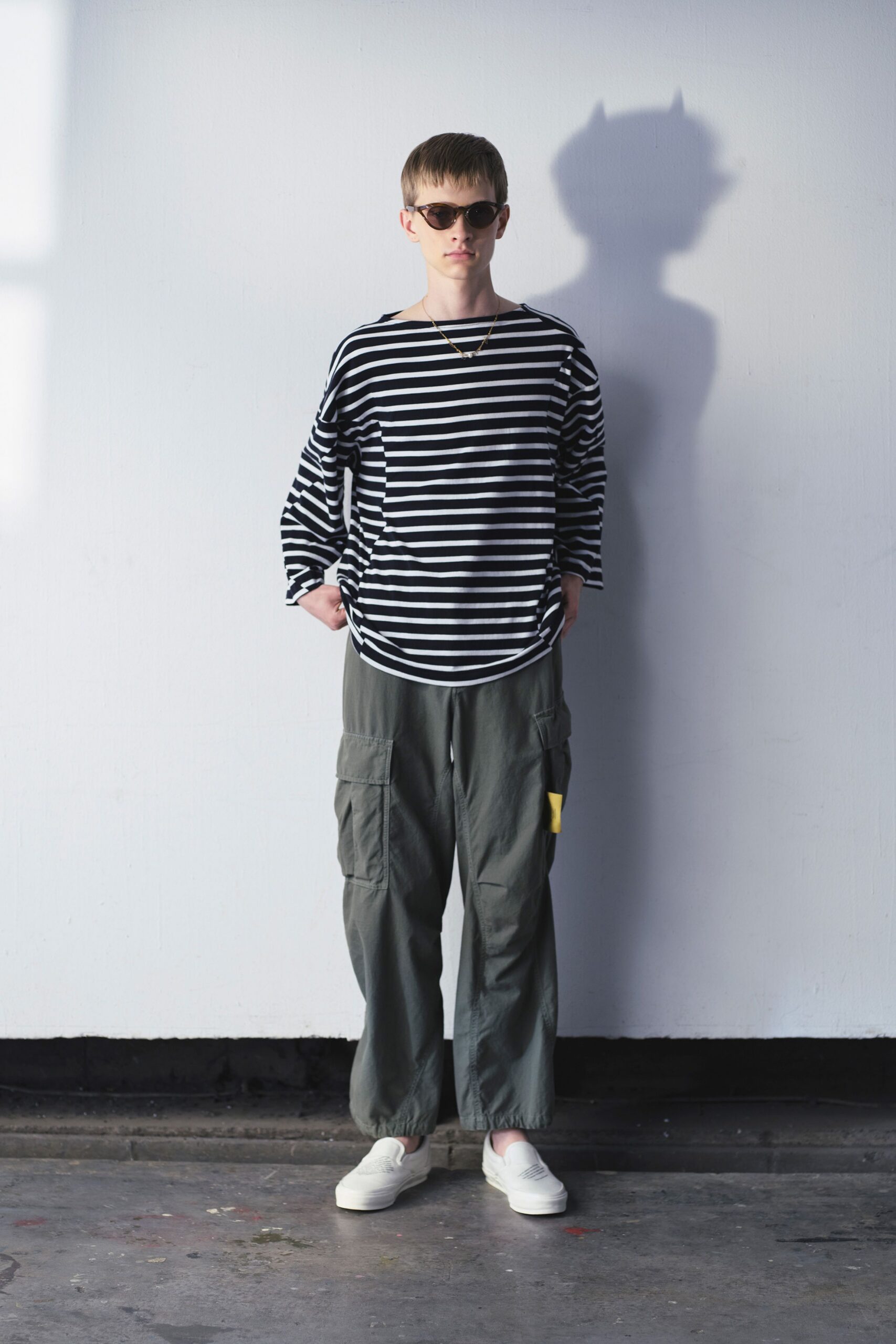 gray relaxed cargo pants