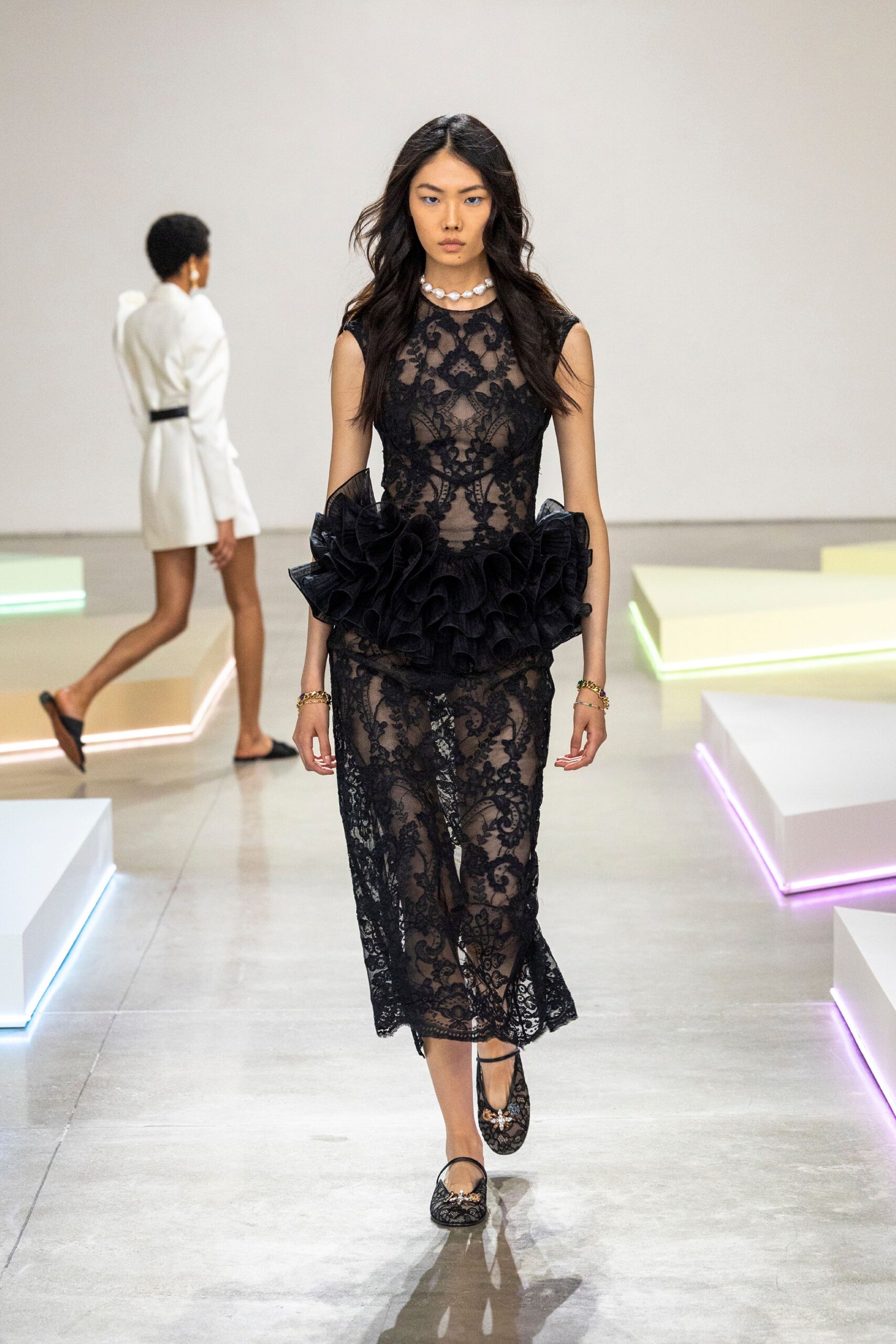 black lace sleeveless v-neck fitted ruffled layered dress