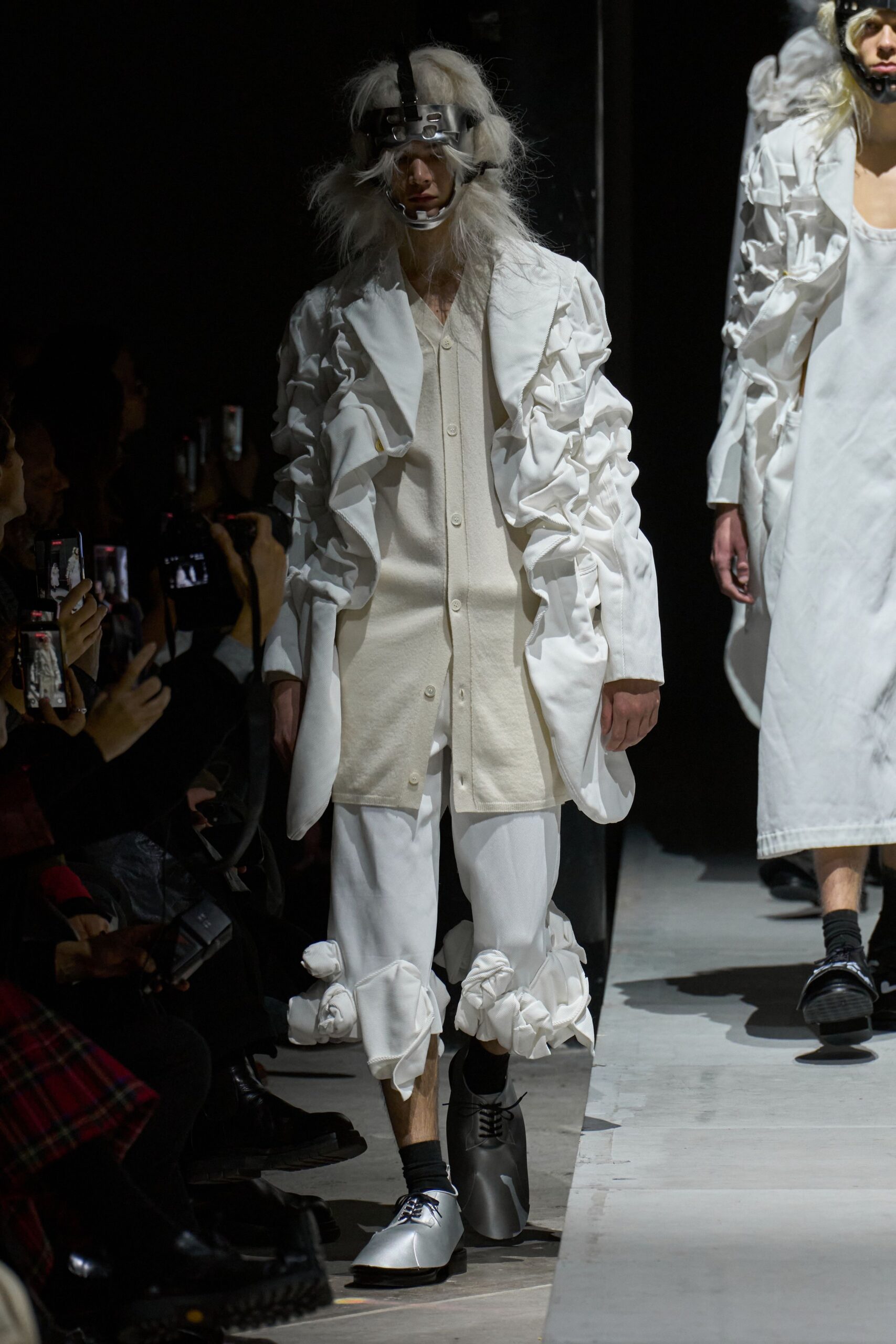 white cotton long-sleeve collared oversized ruffled coat