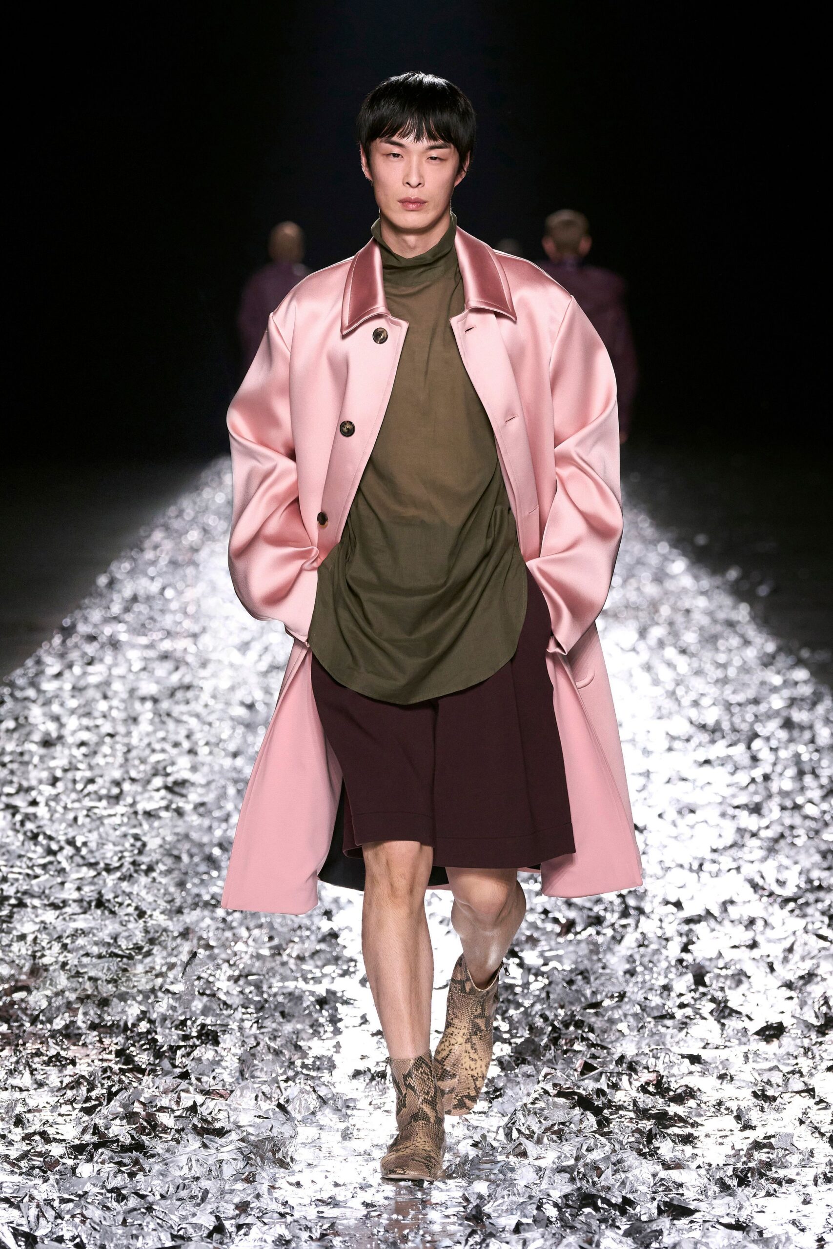pink satin long-sleeve collared relaxed buttoned shiny coat
