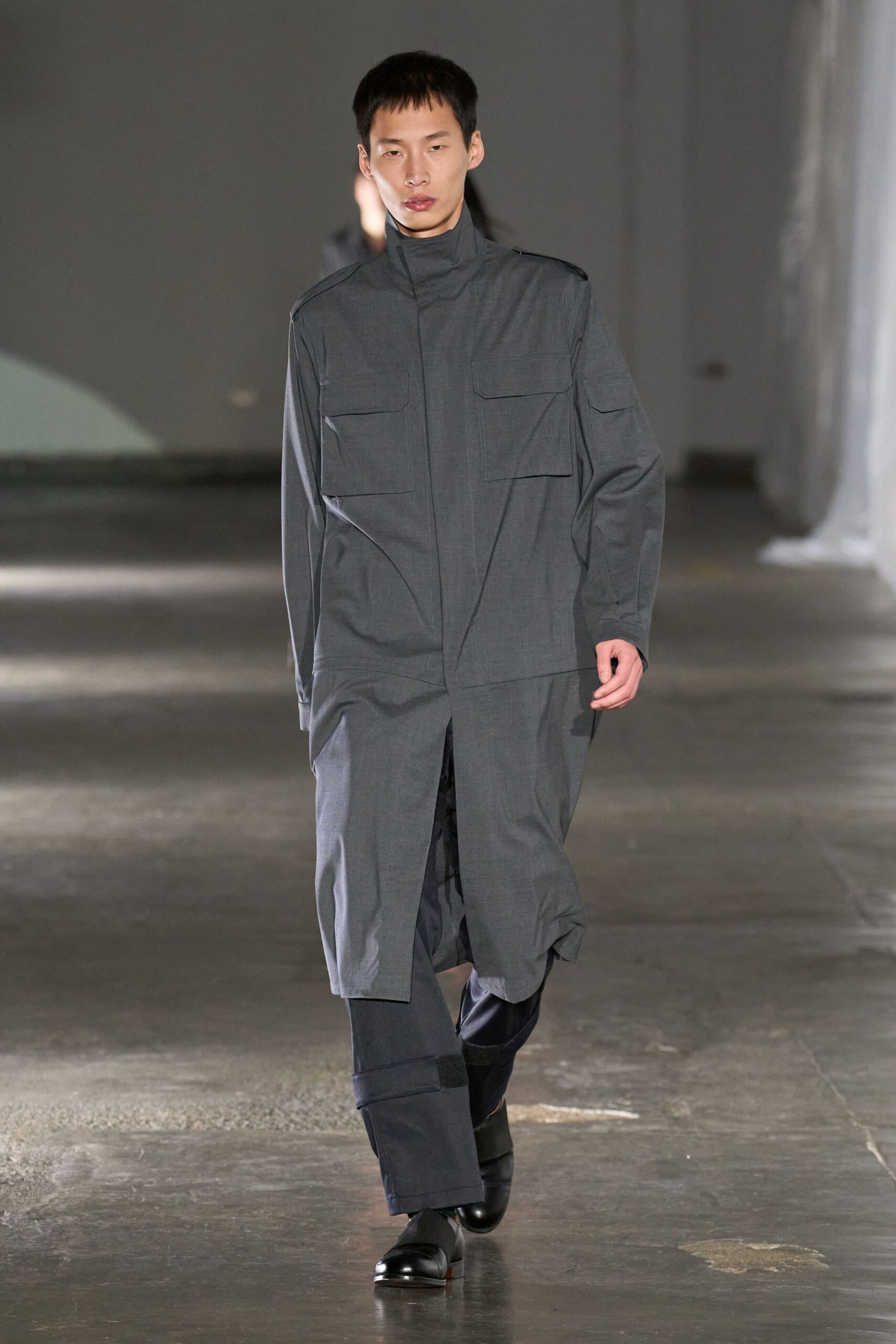 gray cotton long-sleeve collared relaxed buttoned maxi coat