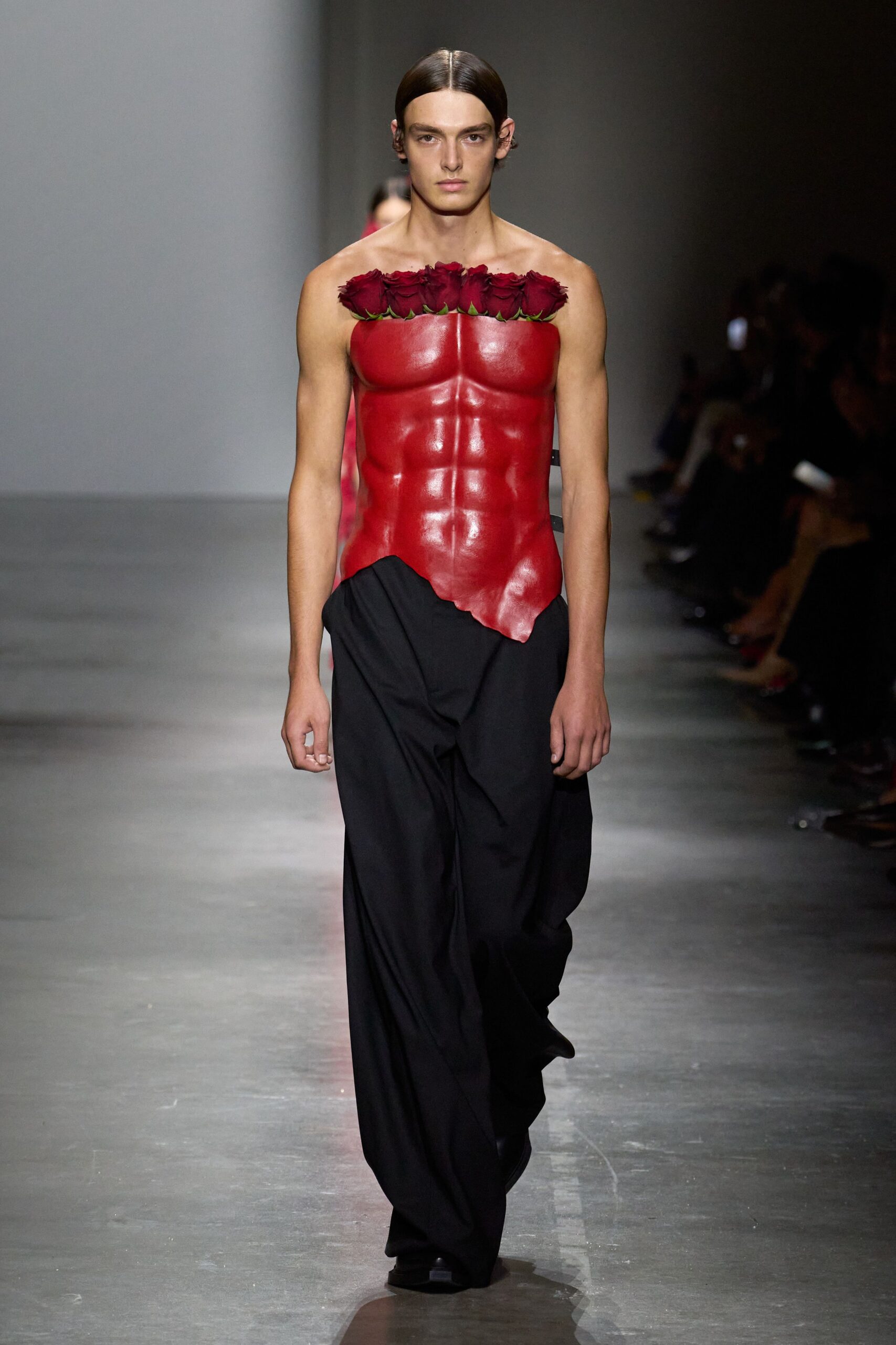 red leather sleeveless high-neck fitted embellished top