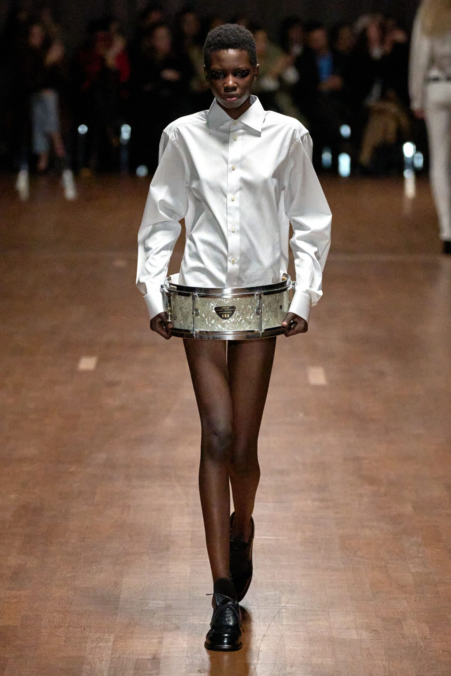 gray metallic fitted zippered mini skirt
