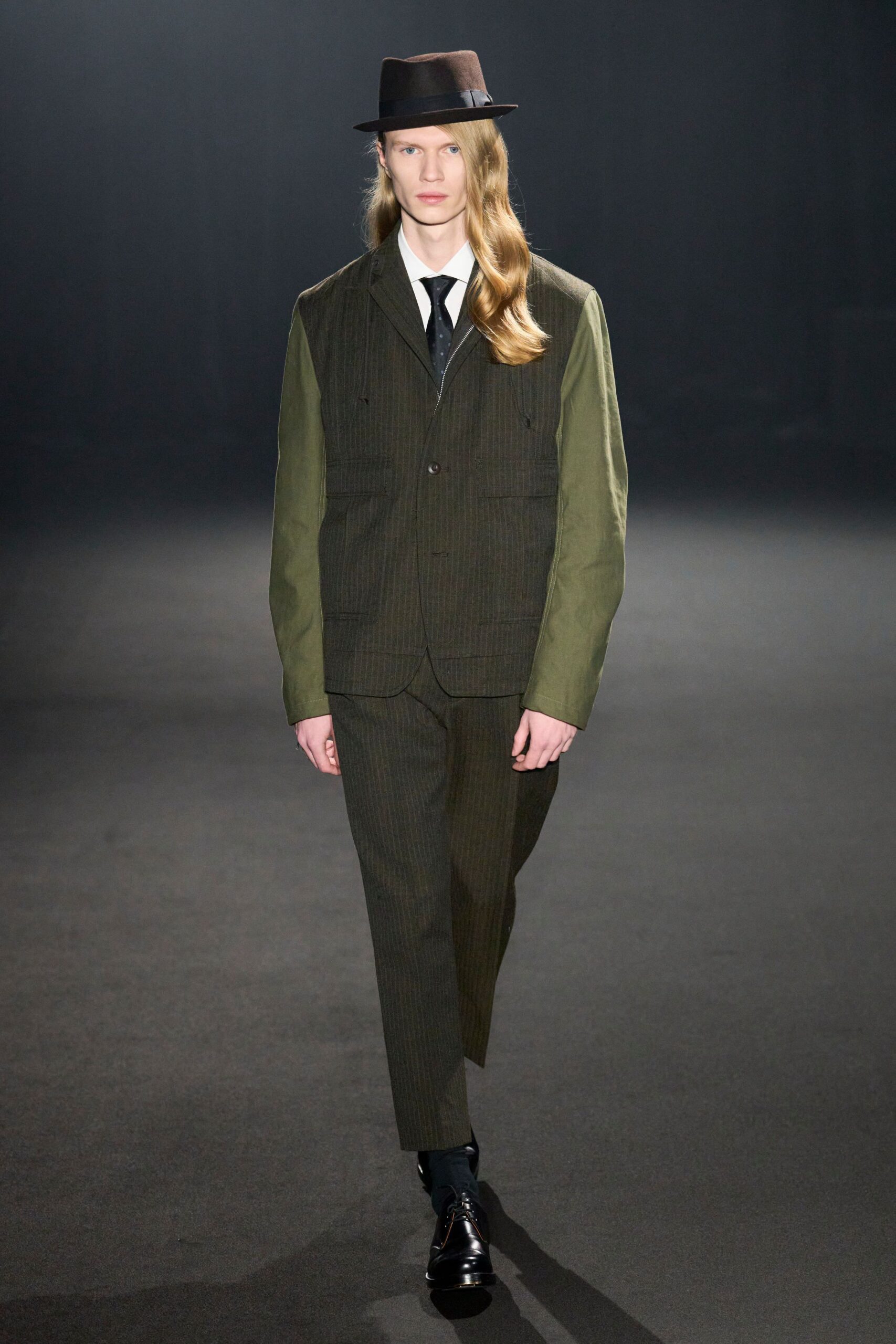 green cotton long-sleeve collared tailored striped buttoned suit