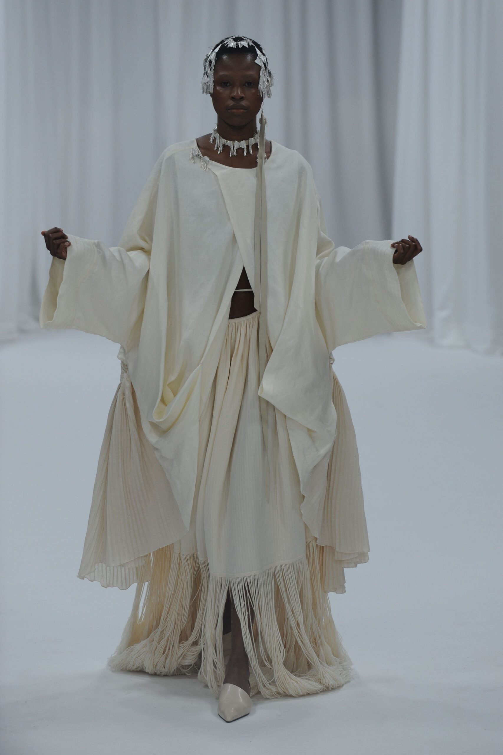 white cotton long-sleeve relaxed draped cape