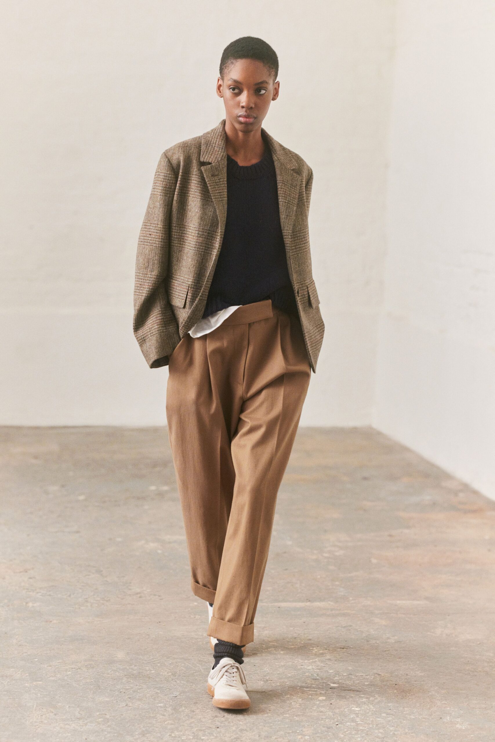 brown wool long-sleeve collared relaxed checked blazer
