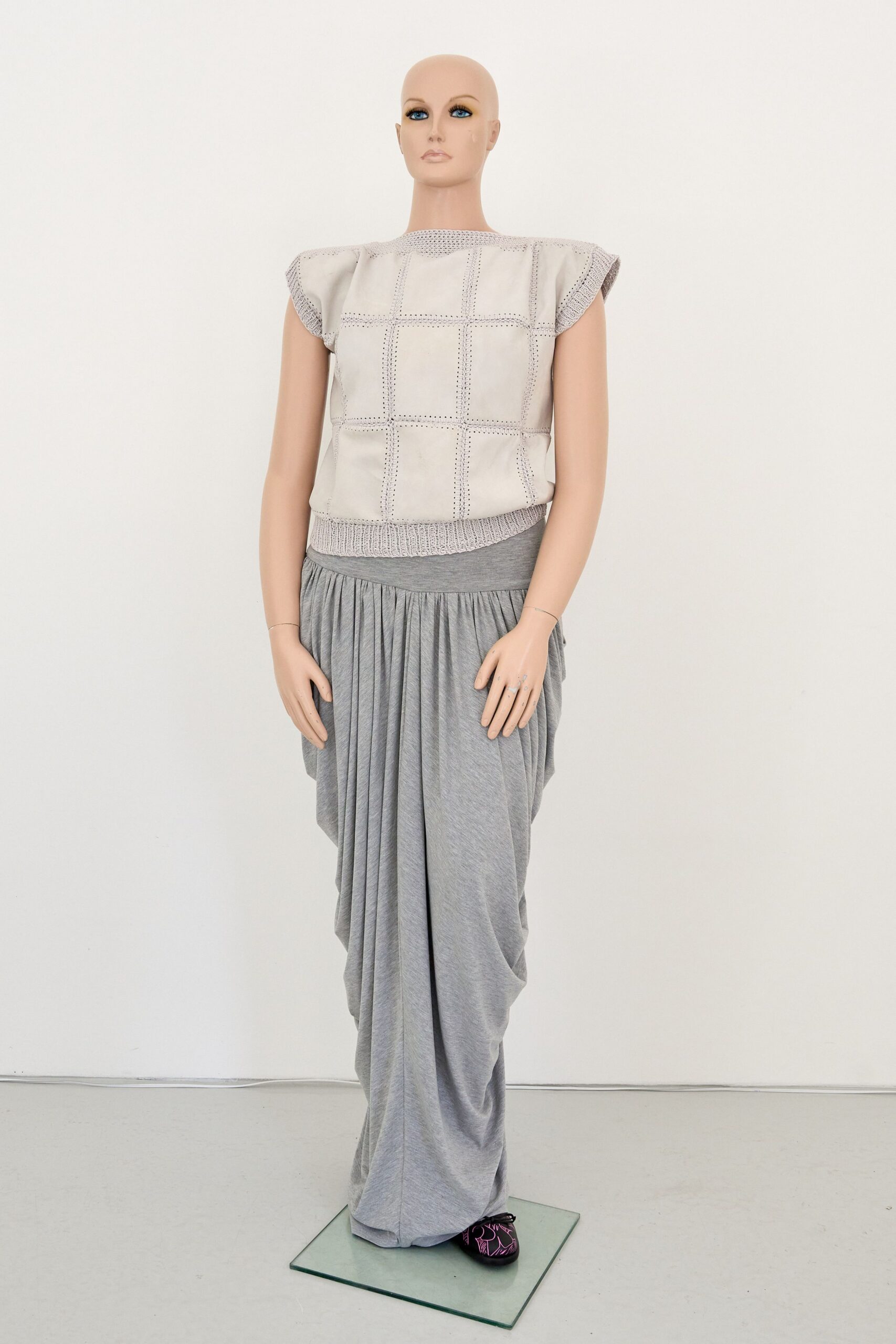 gray cotton fitted draped skirt
