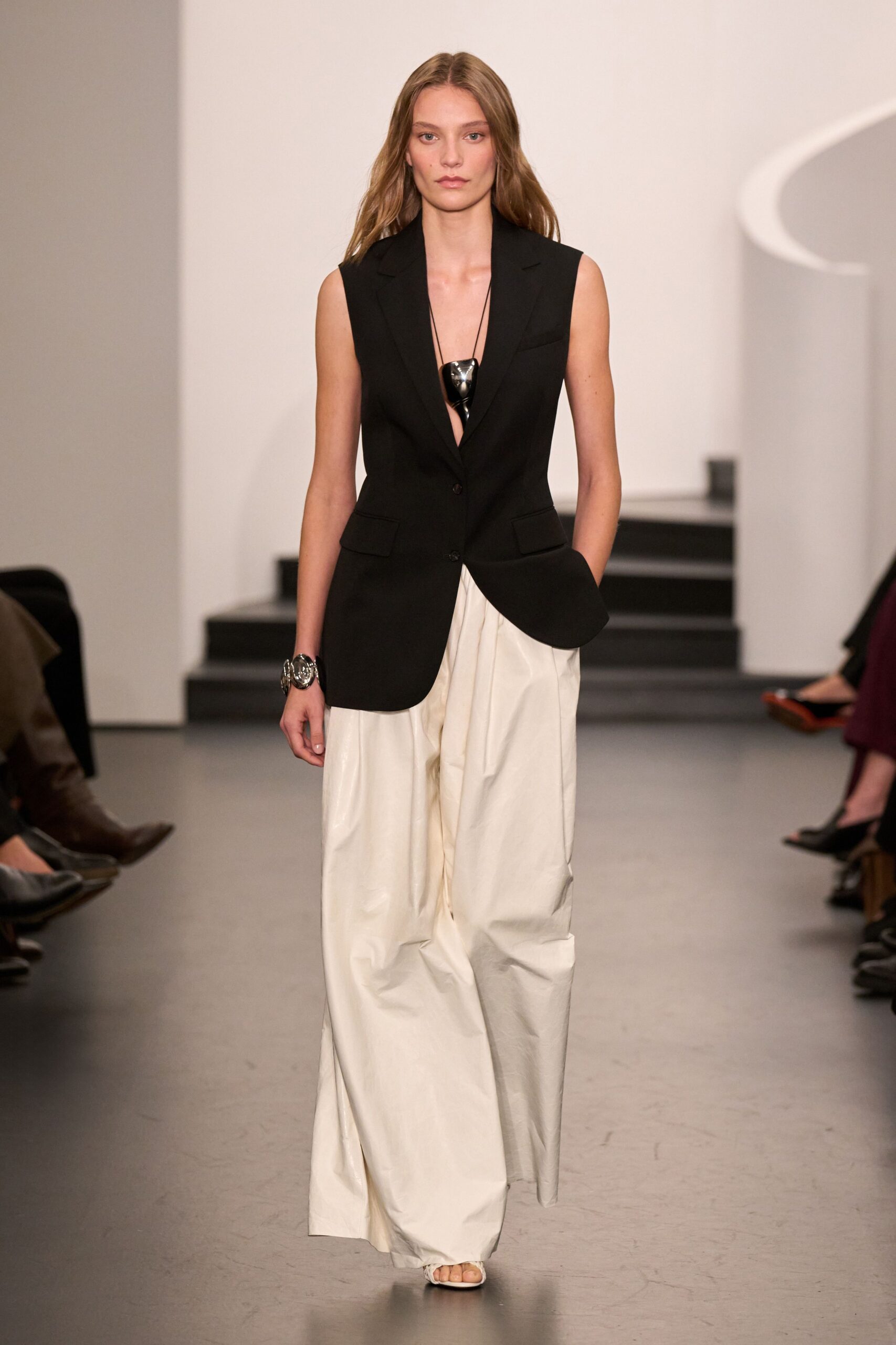 black cotton sleeveless v-neck tailored buttoned blazer