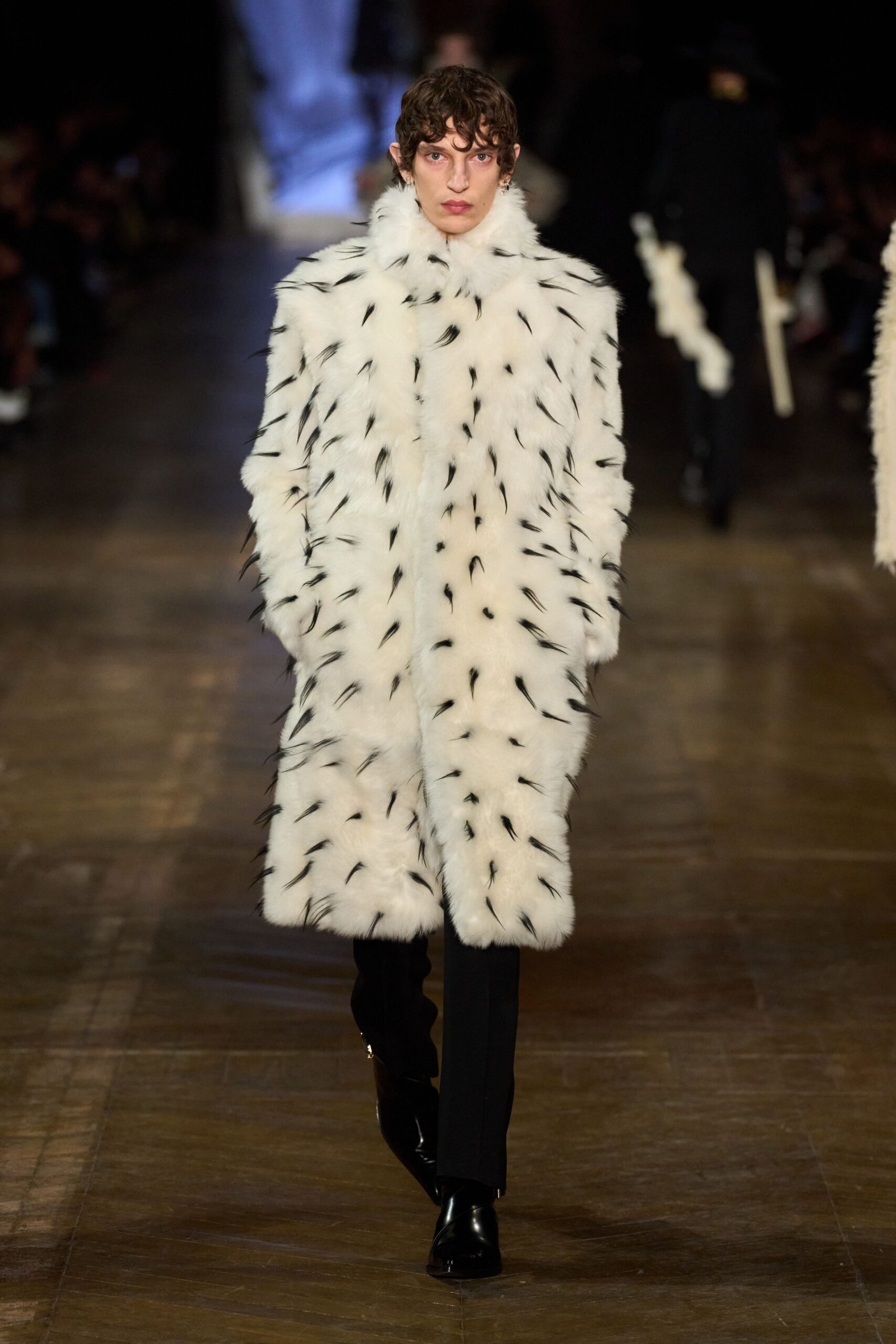 white fur relaxed fringed coat