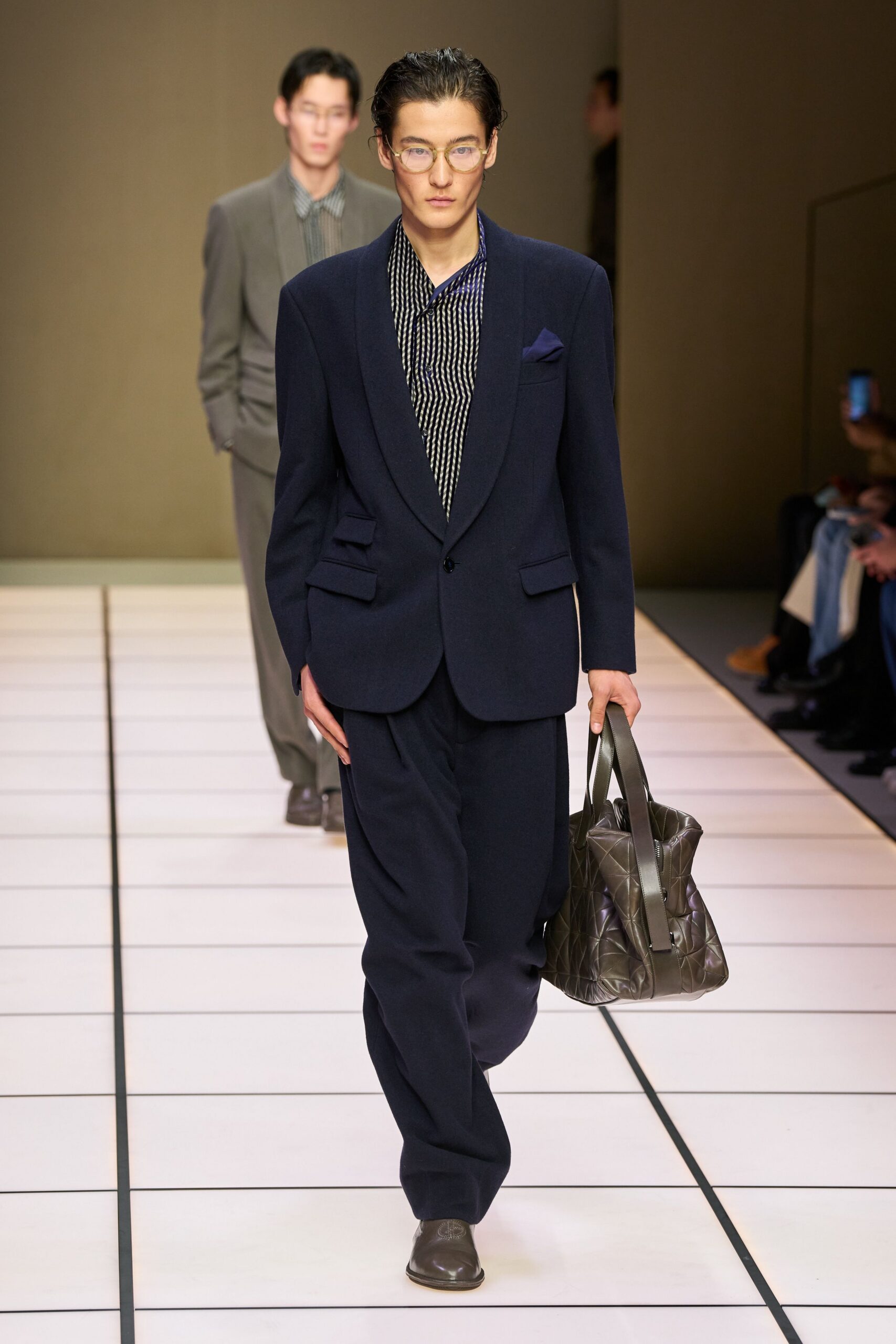 navy tailored suit with black shirt