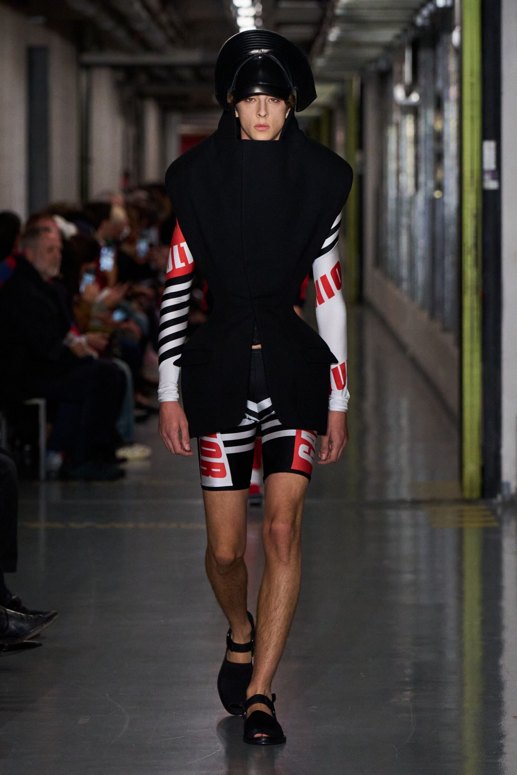 black cotton long-sleeve collared structured layered jacket