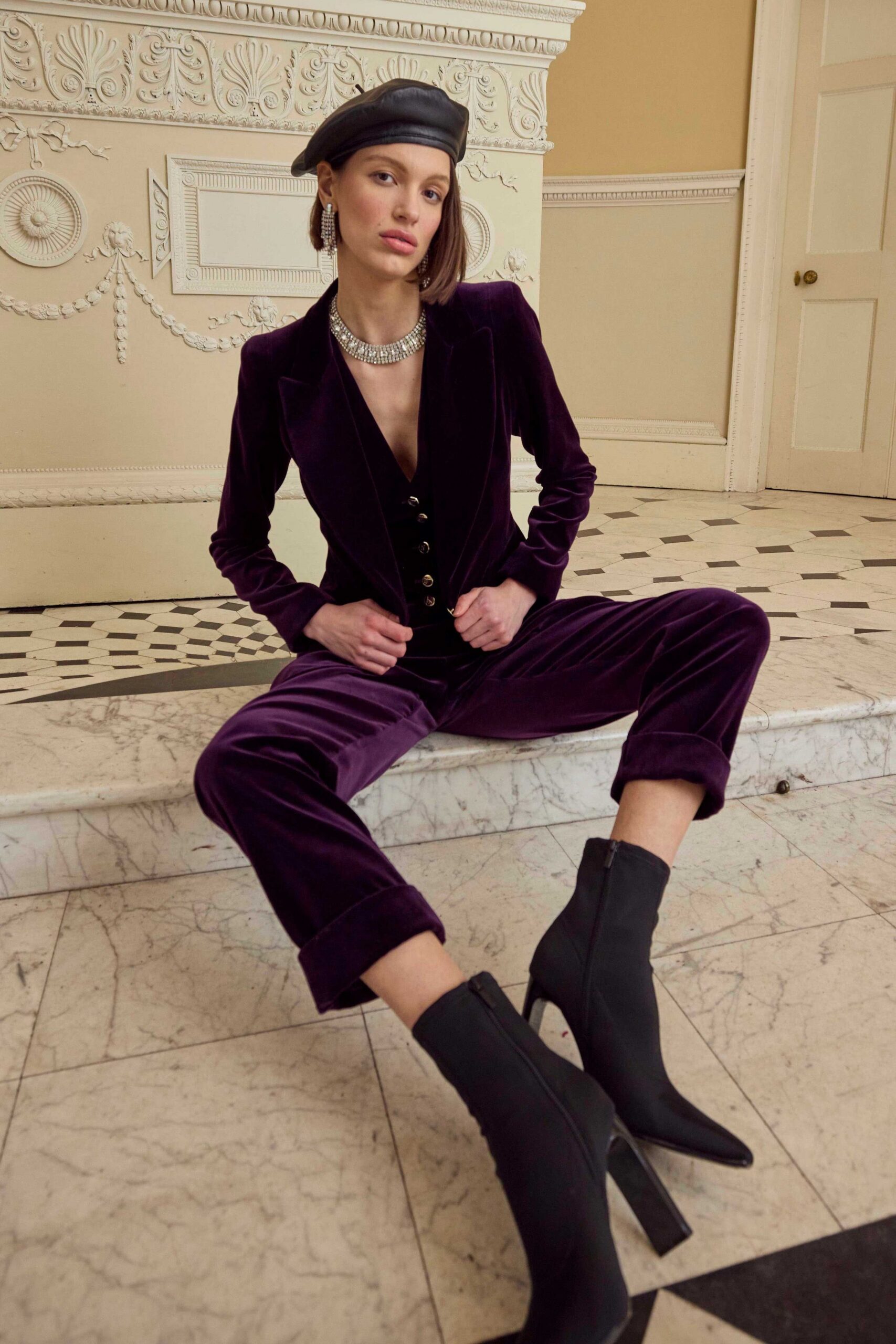 purple velvet long-sleeve collared tailored blazer