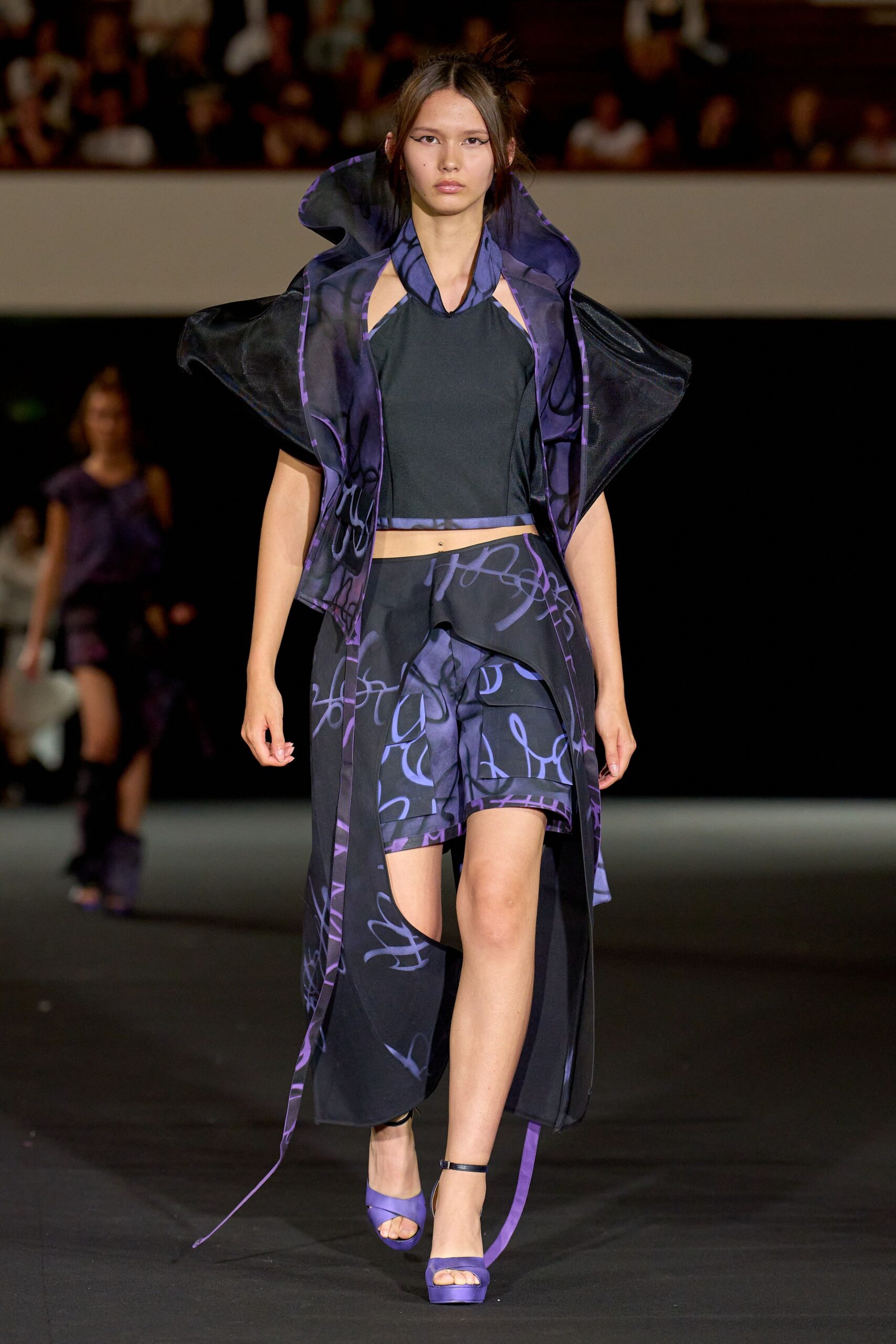 black silk asymmetric fitted printed skirt