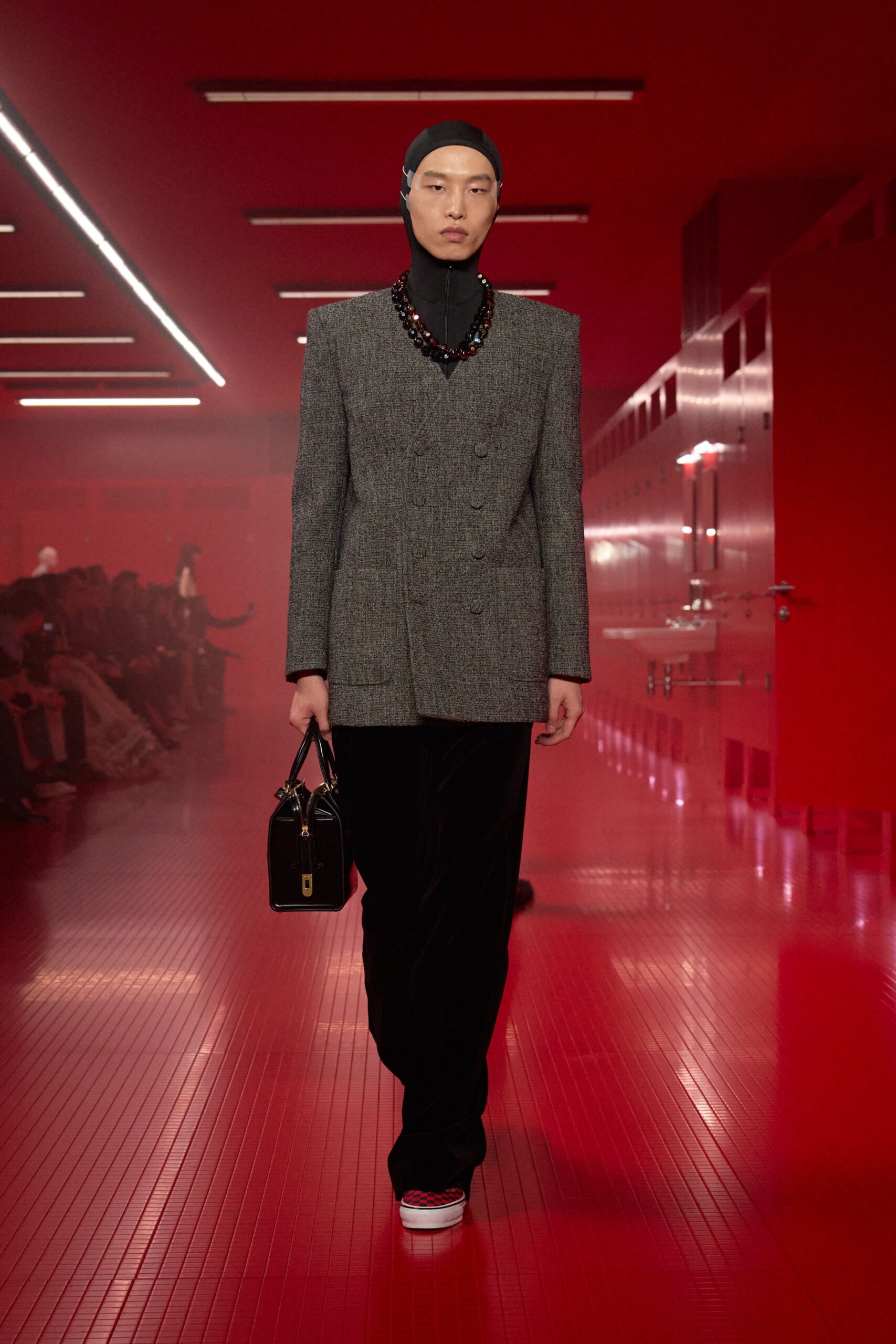 gray tweed long-sleeve collared tailored blazer
