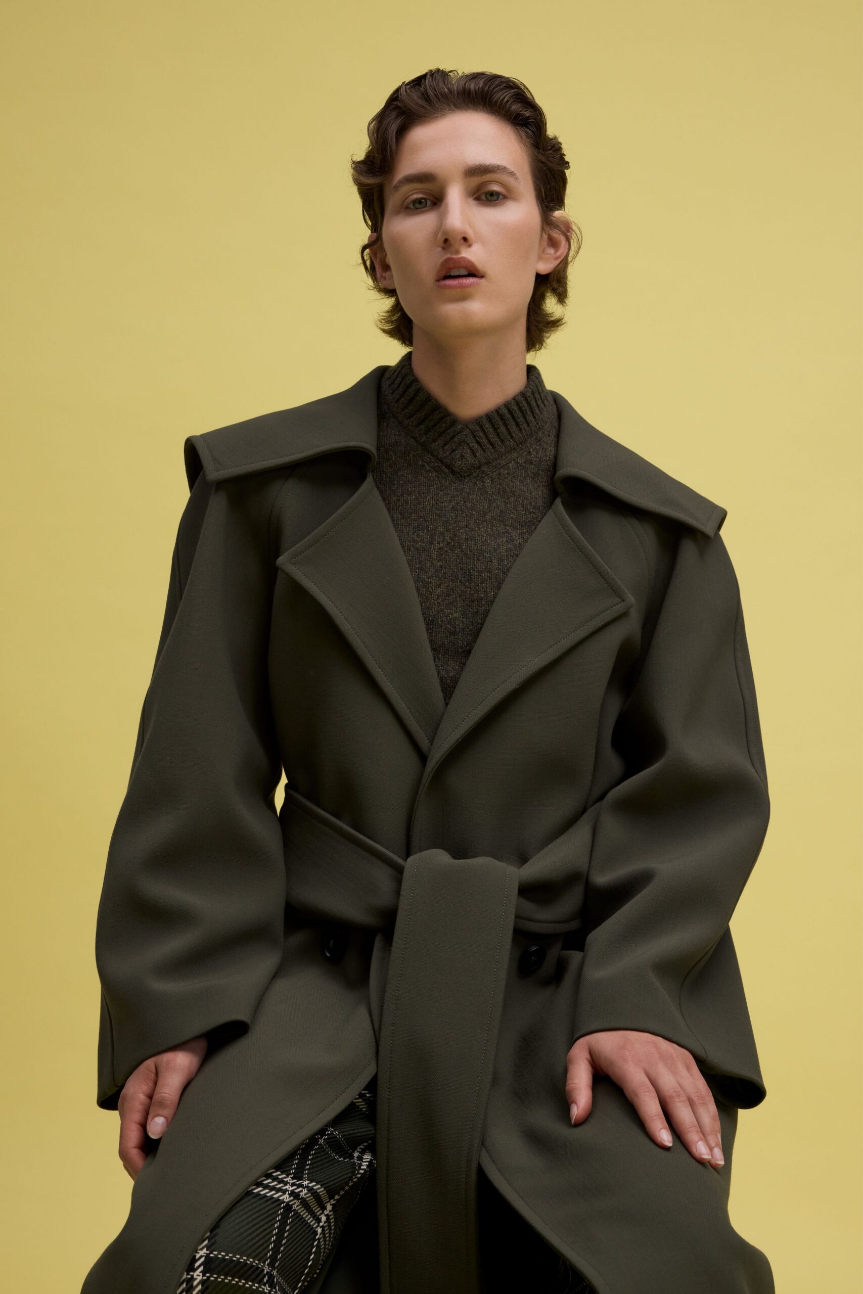 brown wool v-neck long-sleeve fitted sweater