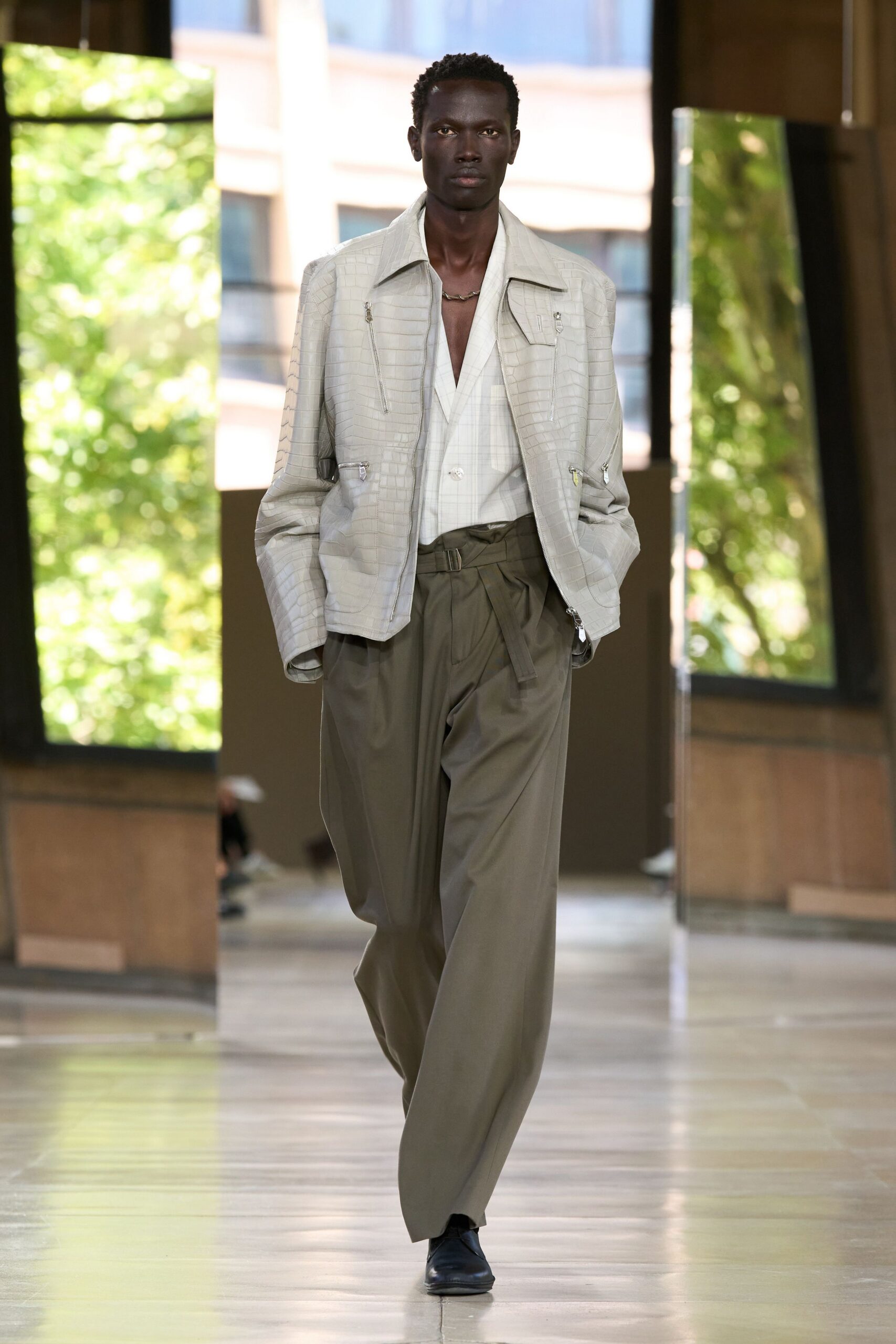 gray blazer white shirt beige pants