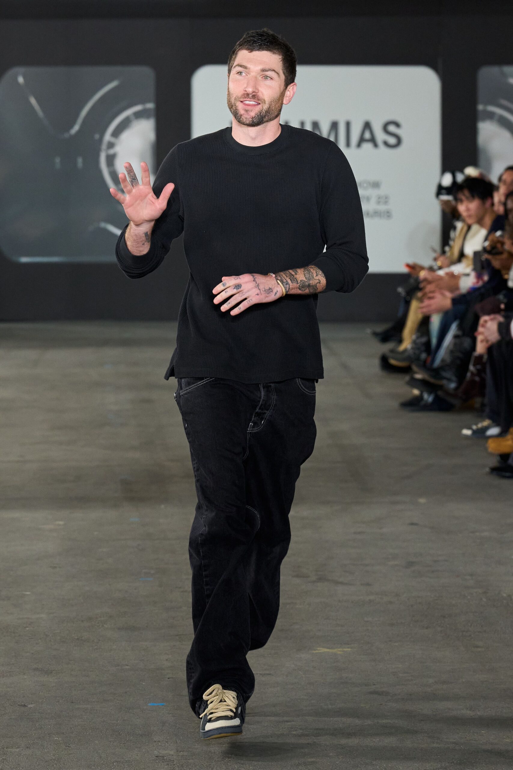 black relaxed shirt and pants