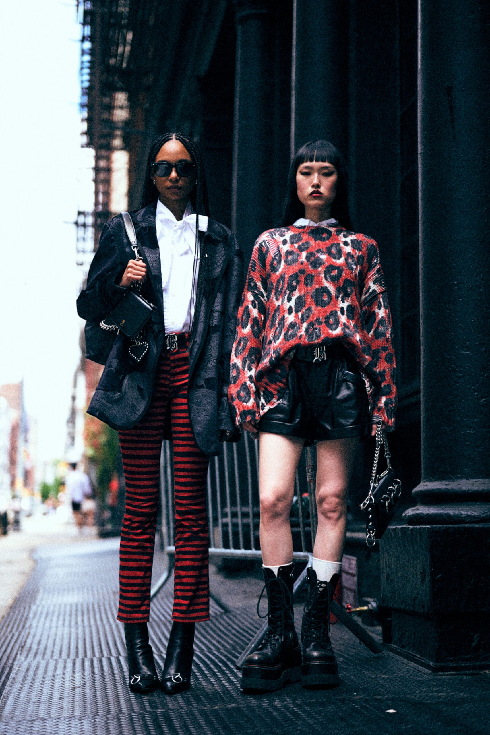 red cotton fitted high-waisted striped pants