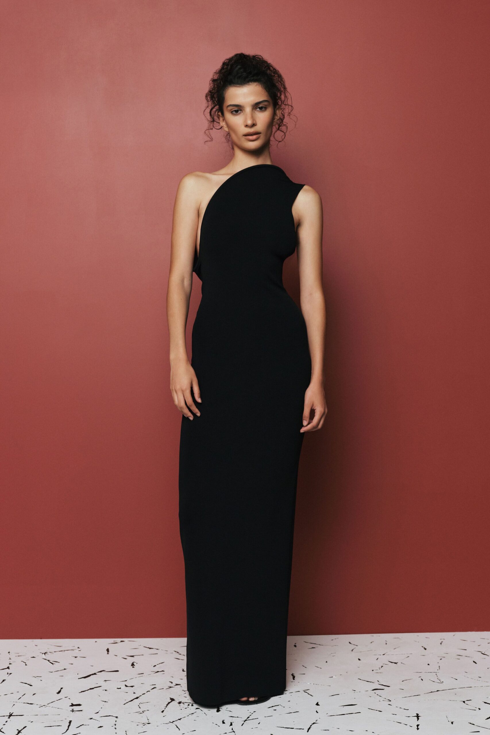 black fitted sleeveless gown