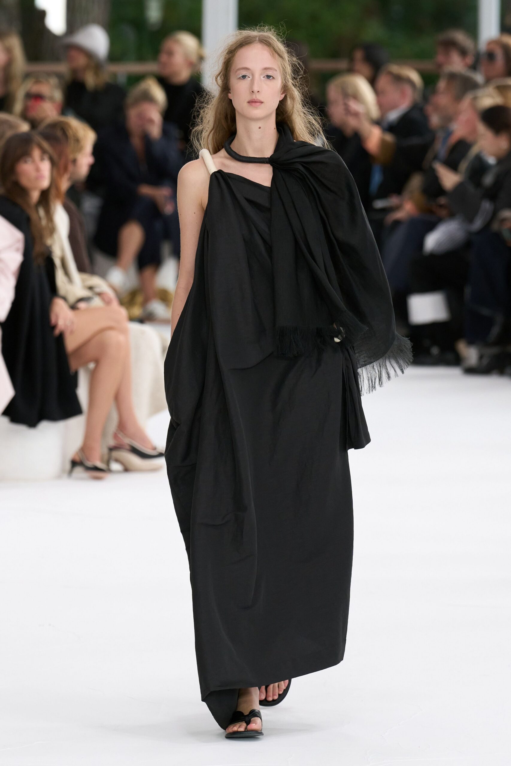 black relaxed maxi dress with flat shoes