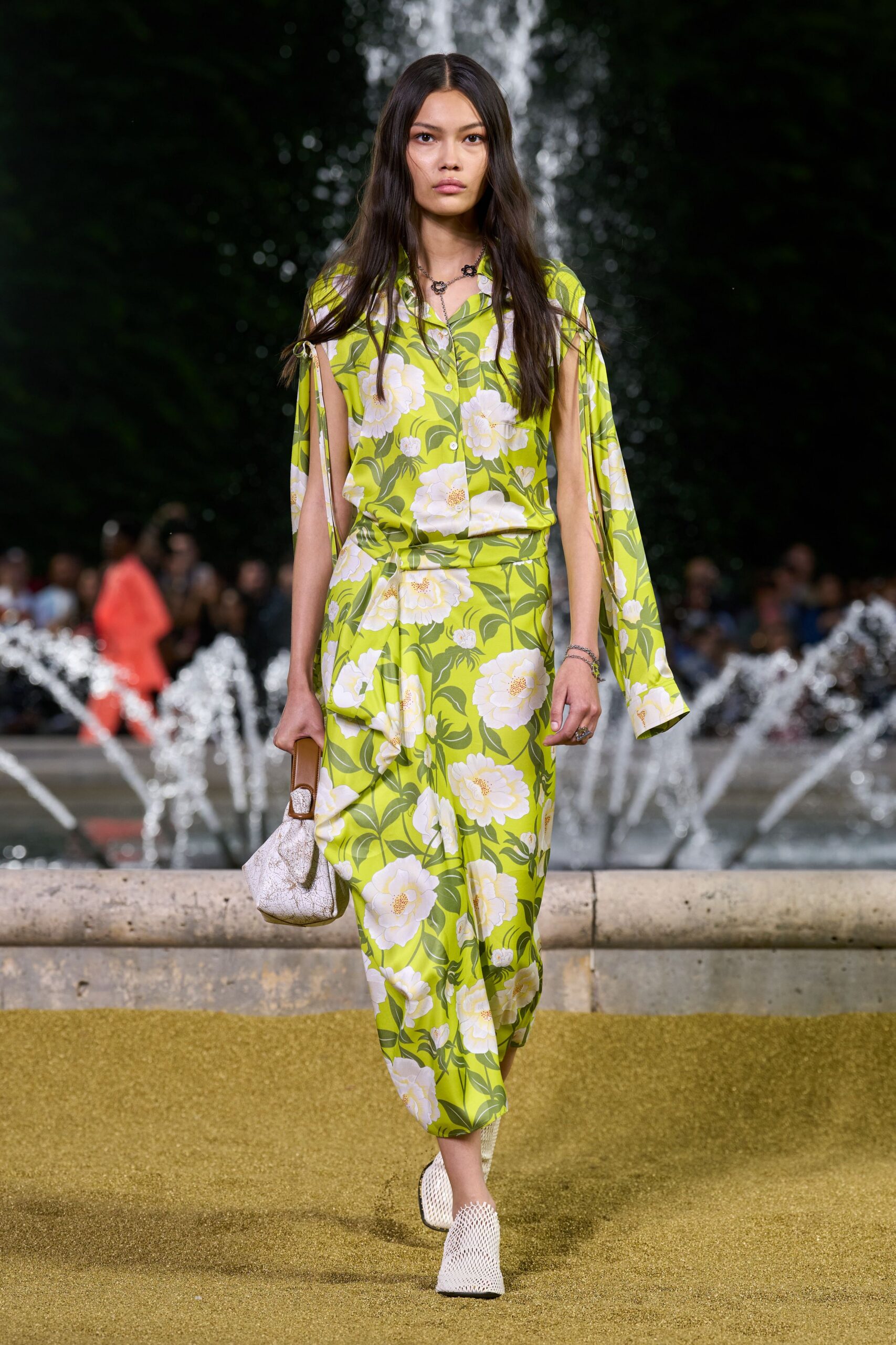 green cotton sleeveless collared relaxed floral tiered dress