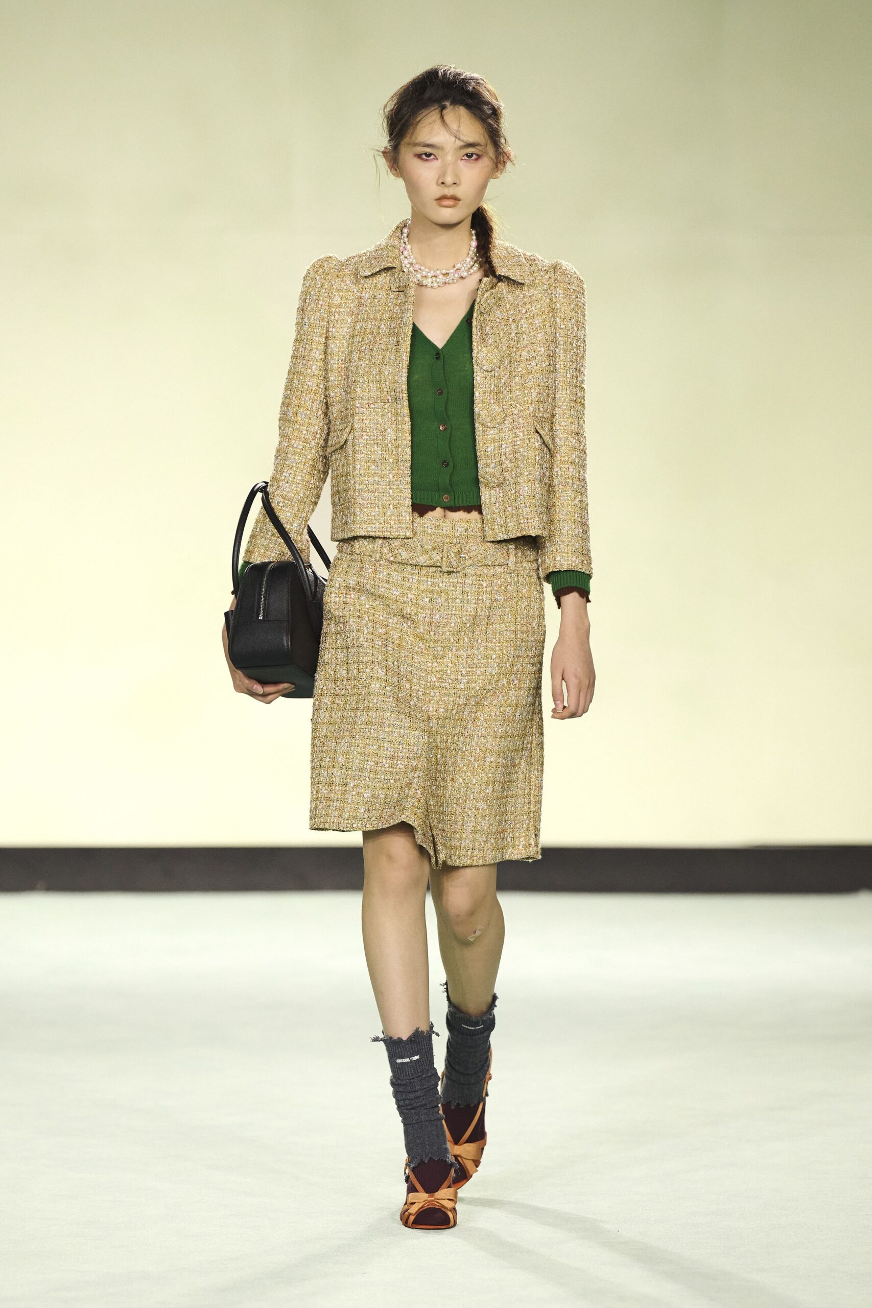 beige tweed long-sleeve collared structured buttoned blazer