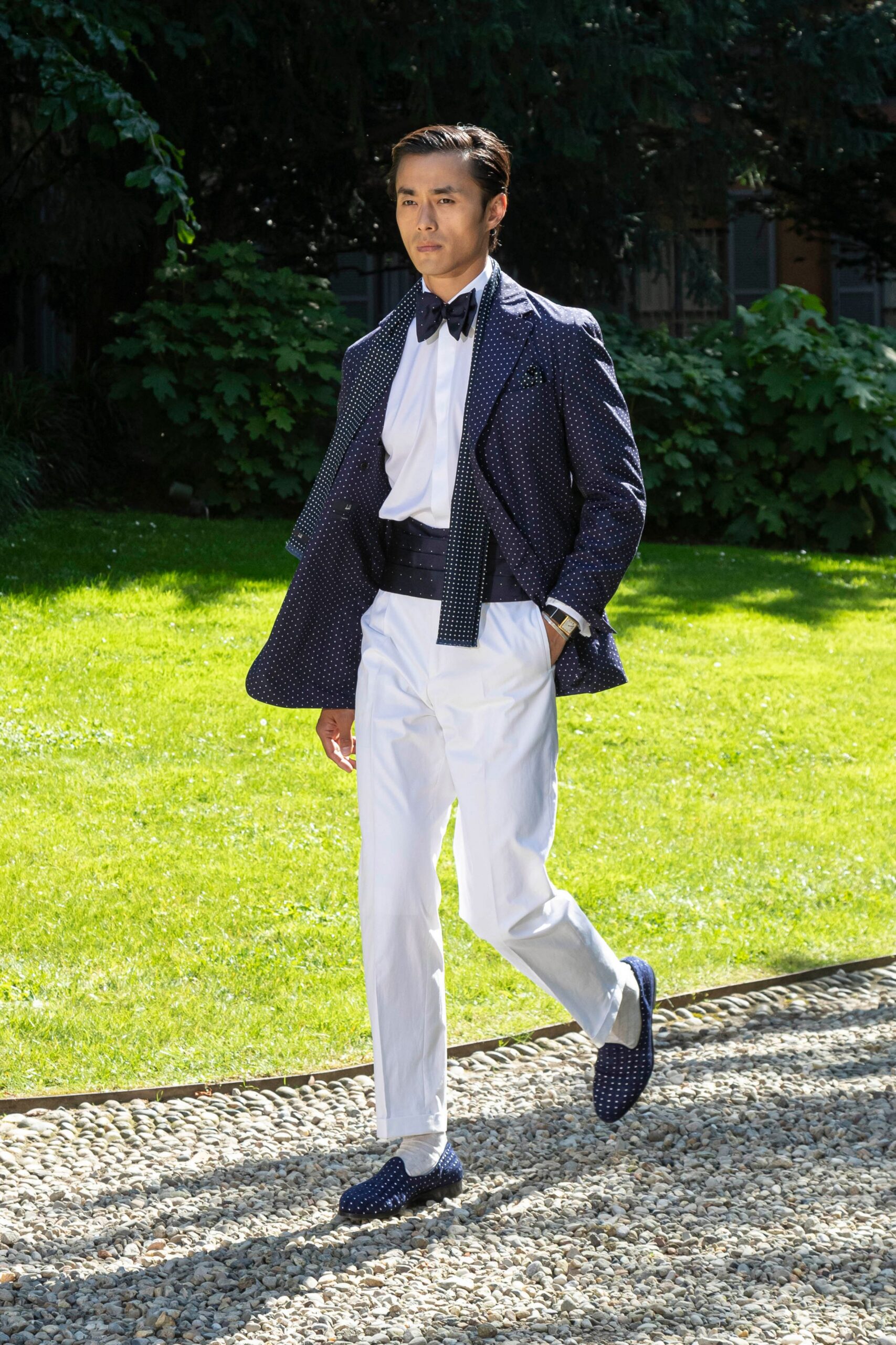 blue cotton long-sleeve collared tailored printed blazer