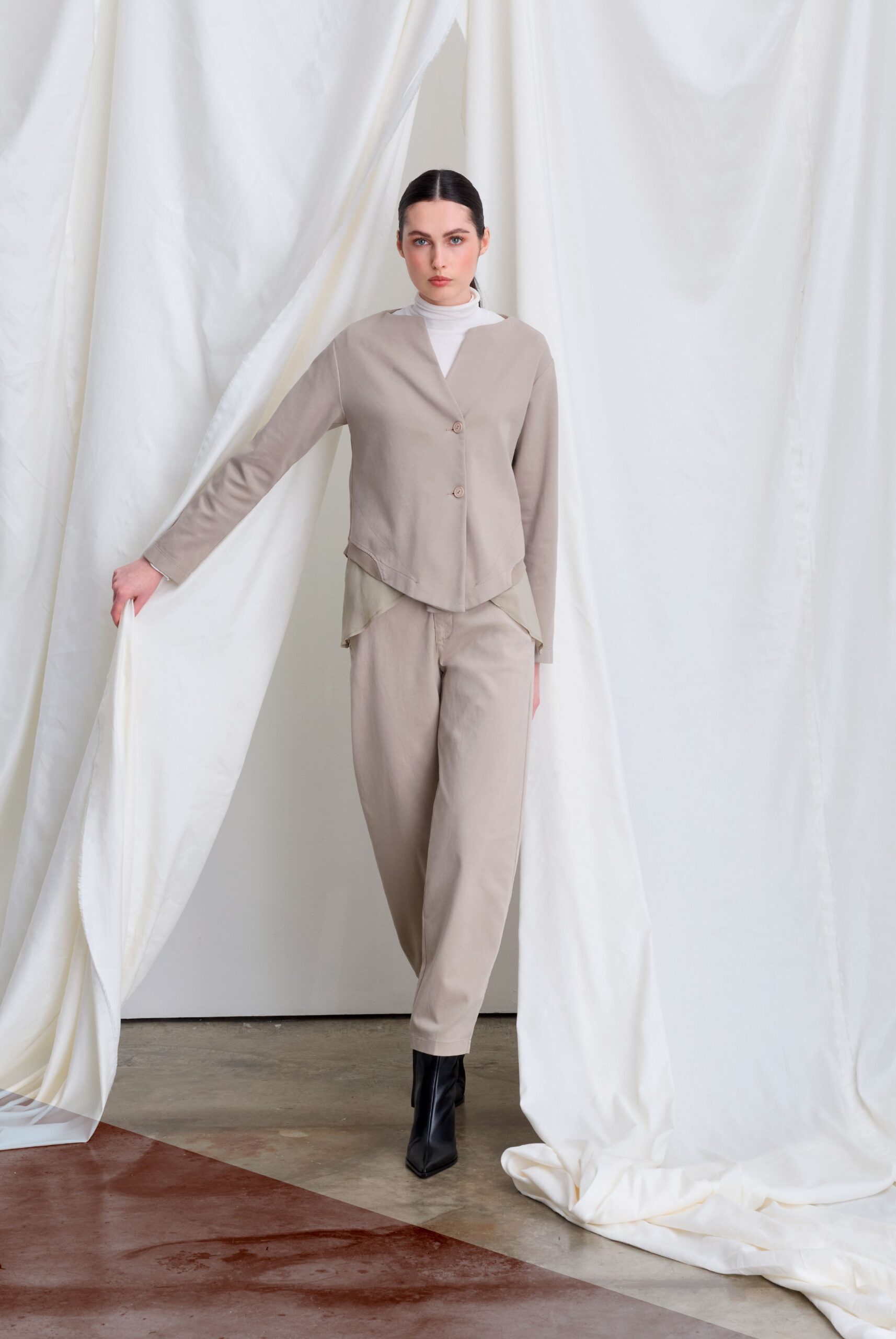 white cotton long-sleeve turtleneck fitted top