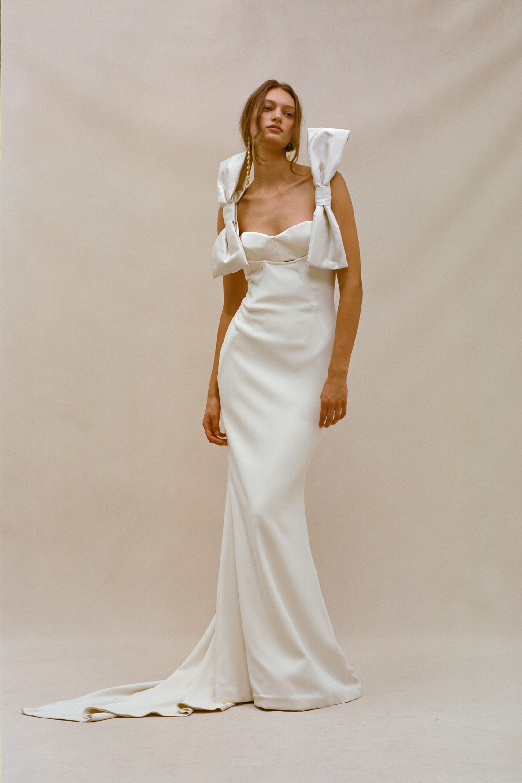 white fitted strapless gown