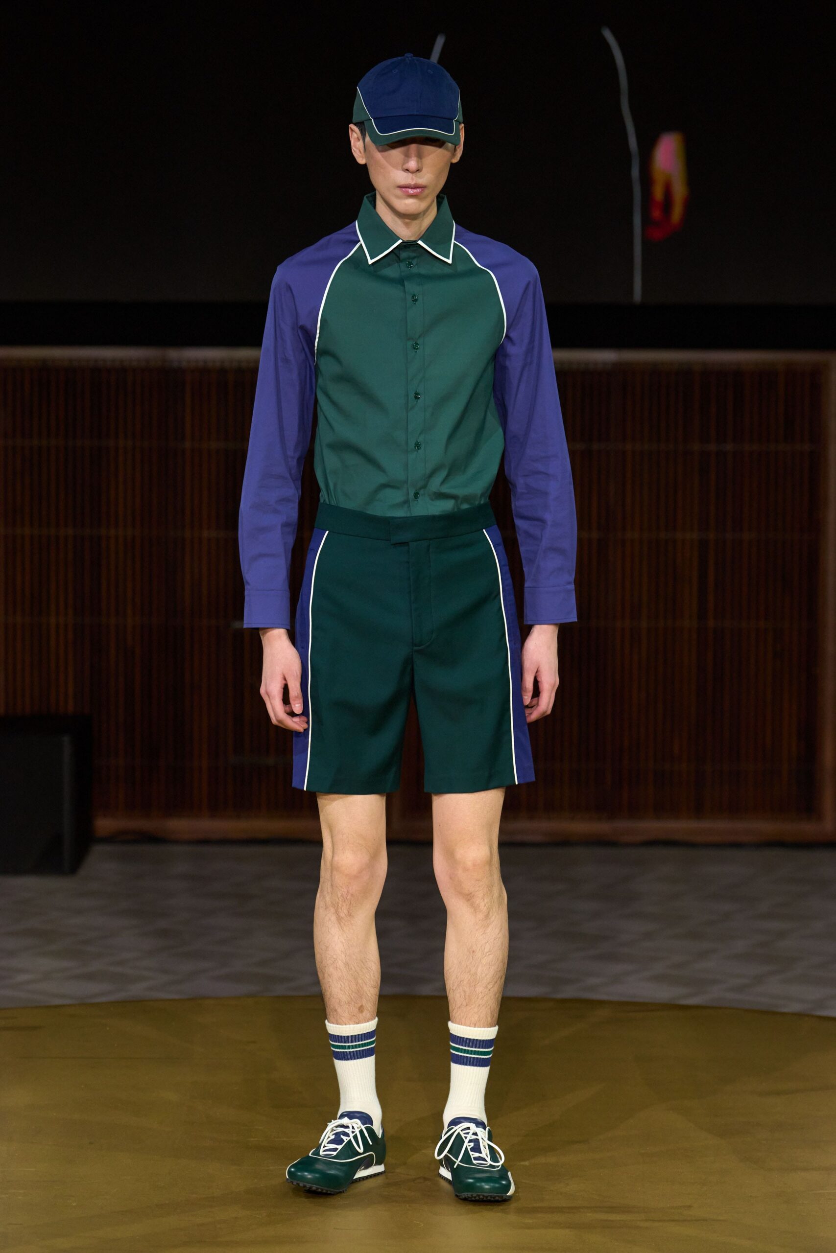 green fitted high-waisted short shorts
