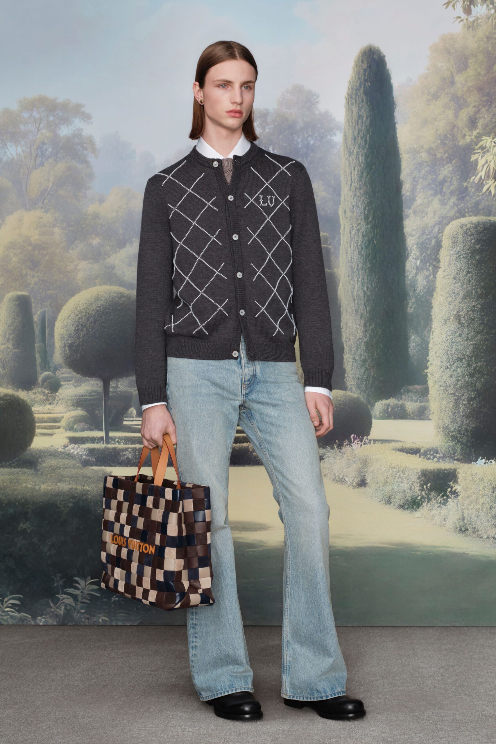 gray cotton long-sleeve collared fitted buttoned embroidered cardigan