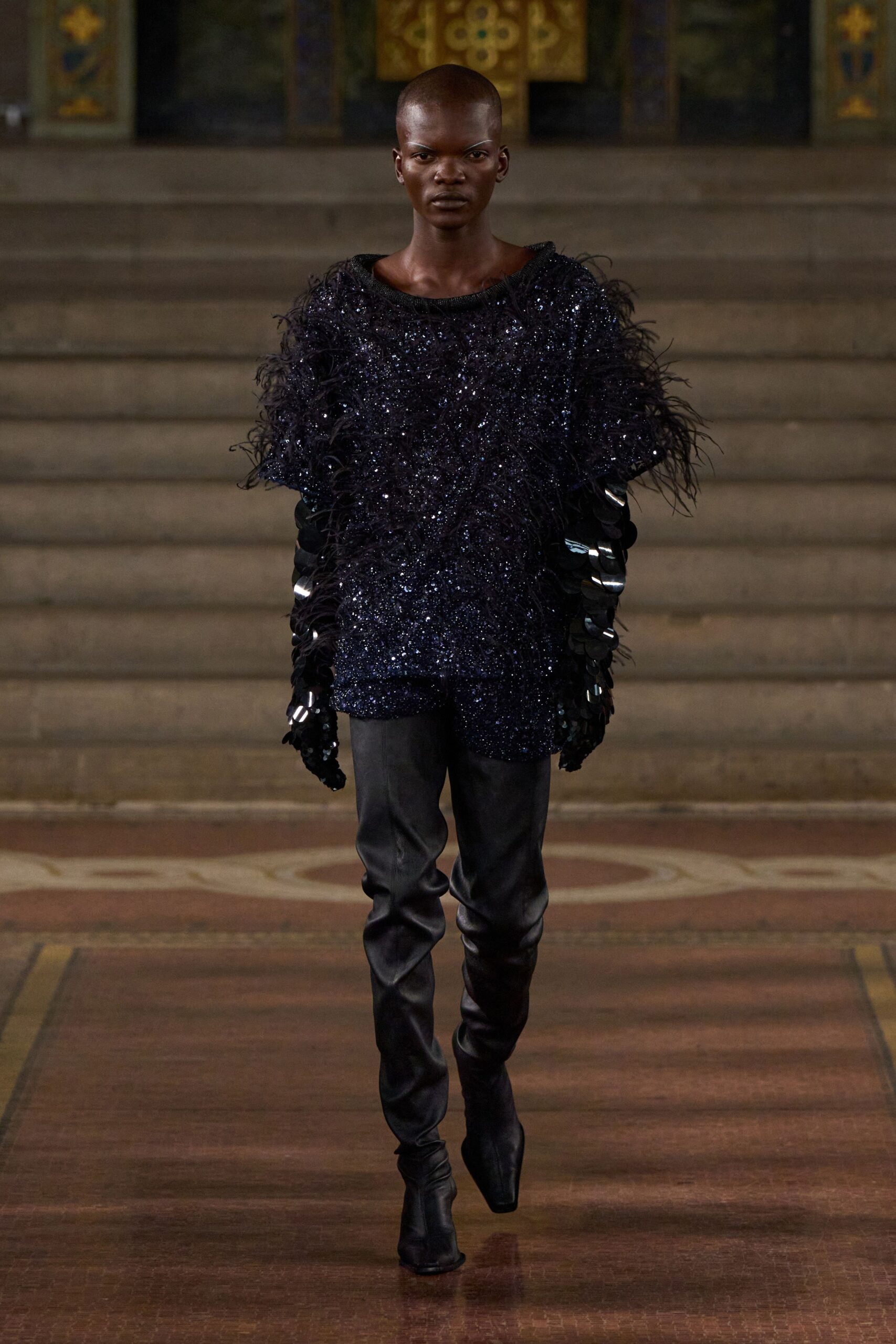 black silk short-sleeve fitted sequined fringed shiny top